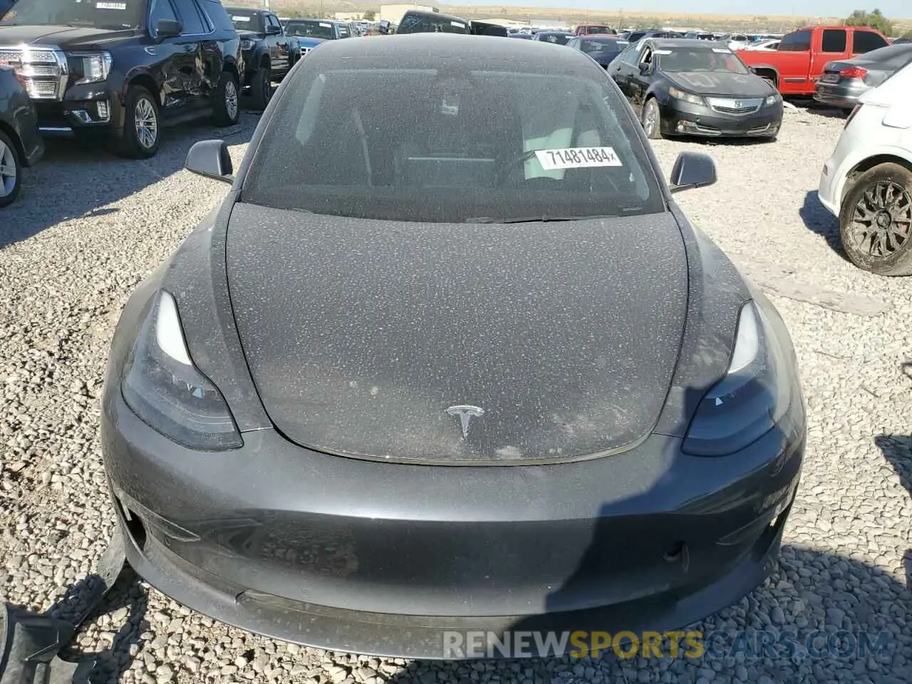 5 Photograph of a damaged car 5YJ3E1EB9NF158876 TESLA MODEL 3 2022