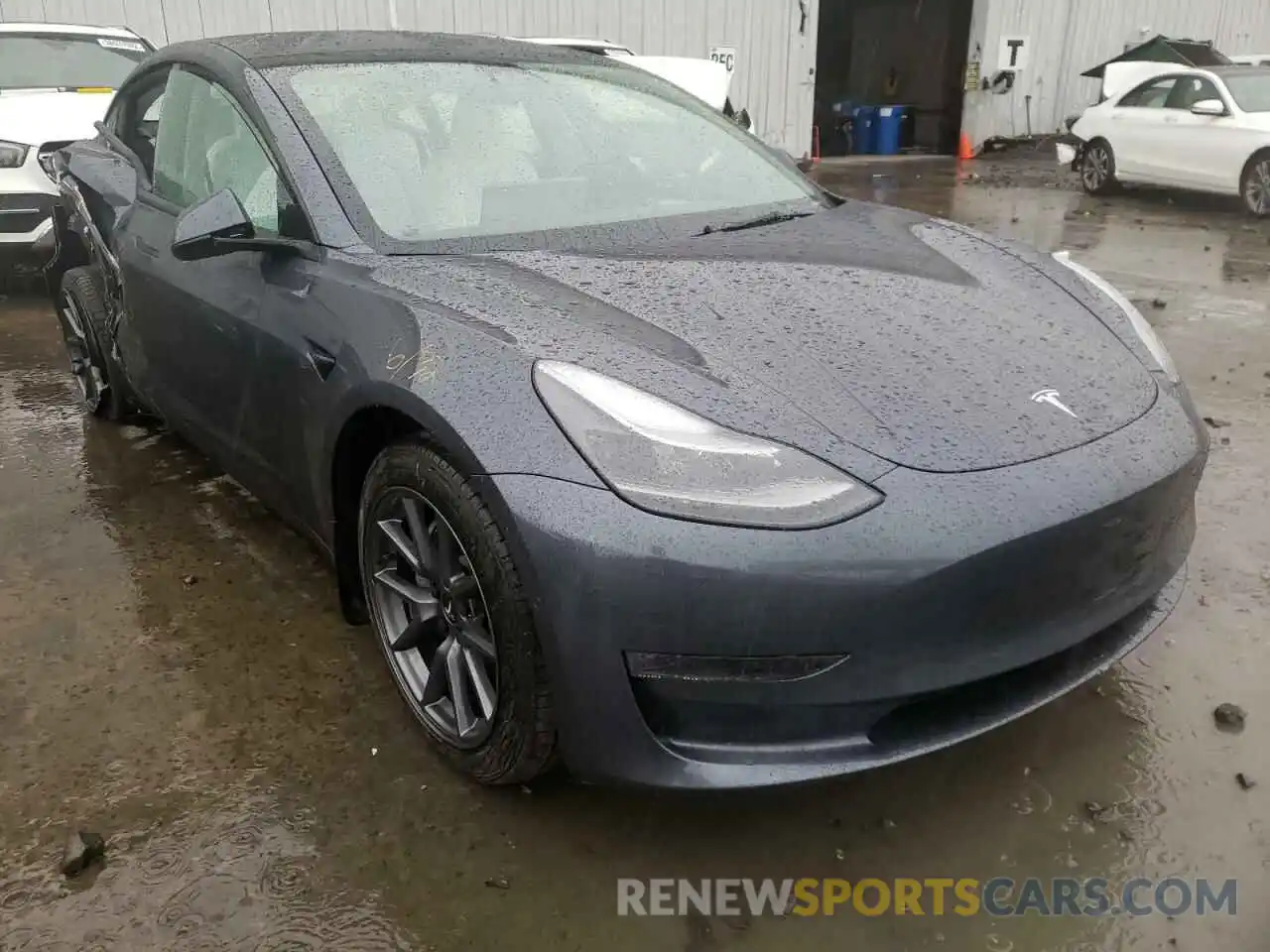 1 Photograph of a damaged car 5YJ3E1EB9NF167335 TESLA MODEL 3 2022