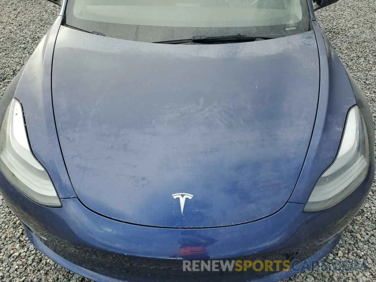 11 Photograph of a damaged car 5YJ3E1EB9NF184295 TESLA MODEL 3 2022