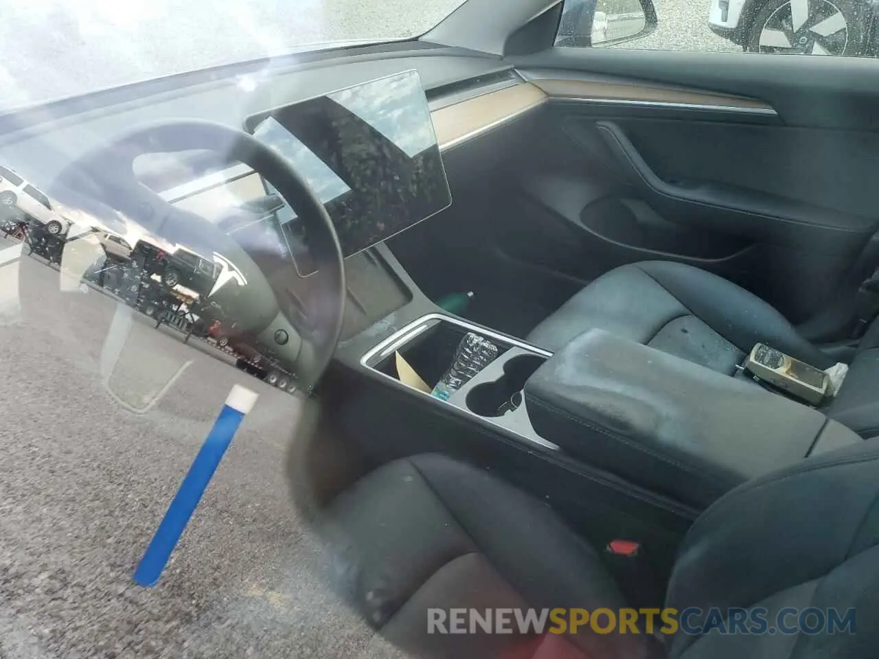 8 Photograph of a damaged car 5YJ3E1EB9NF184295 TESLA MODEL 3 2022