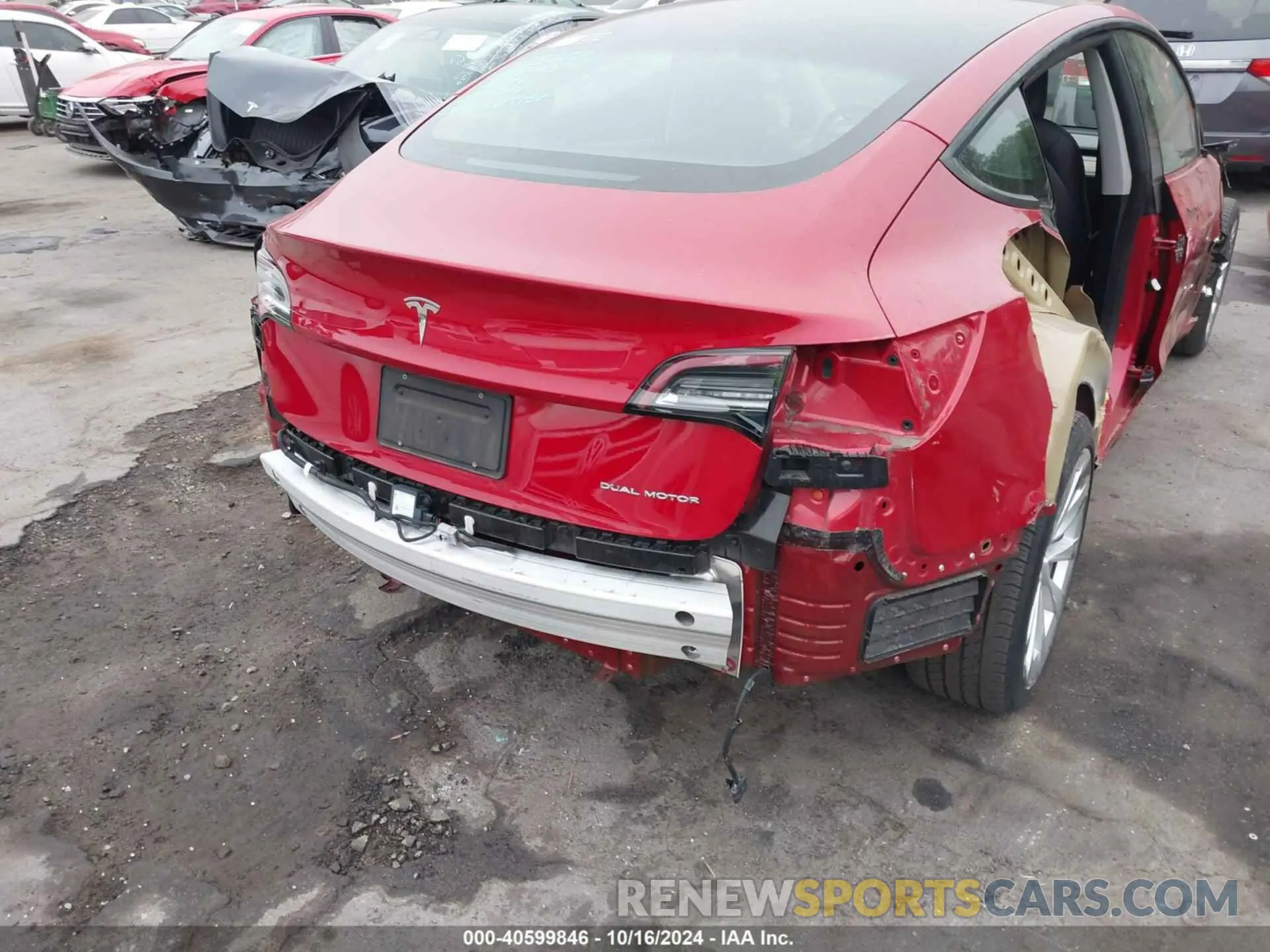 21 Photograph of a damaged car 5YJ3E1EB9NF192560 TESLA MODEL 3 2022