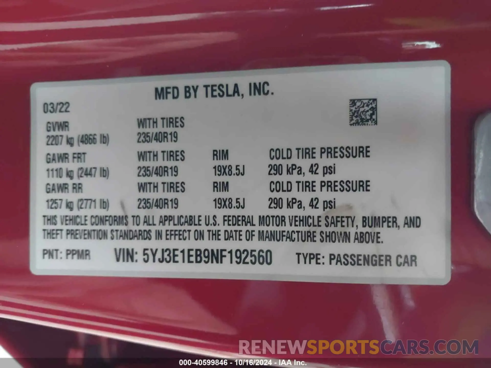 9 Photograph of a damaged car 5YJ3E1EB9NF192560 TESLA MODEL 3 2022