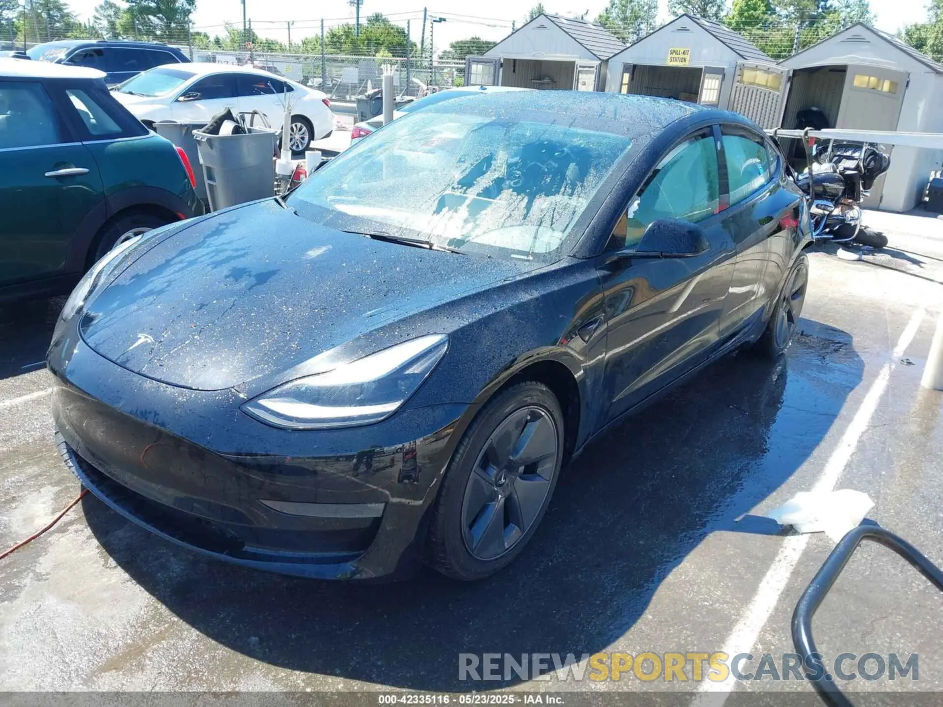 2 Photograph of a damaged car 5YJ3E1EB9NF192719 TESLA MODEL 3 2022