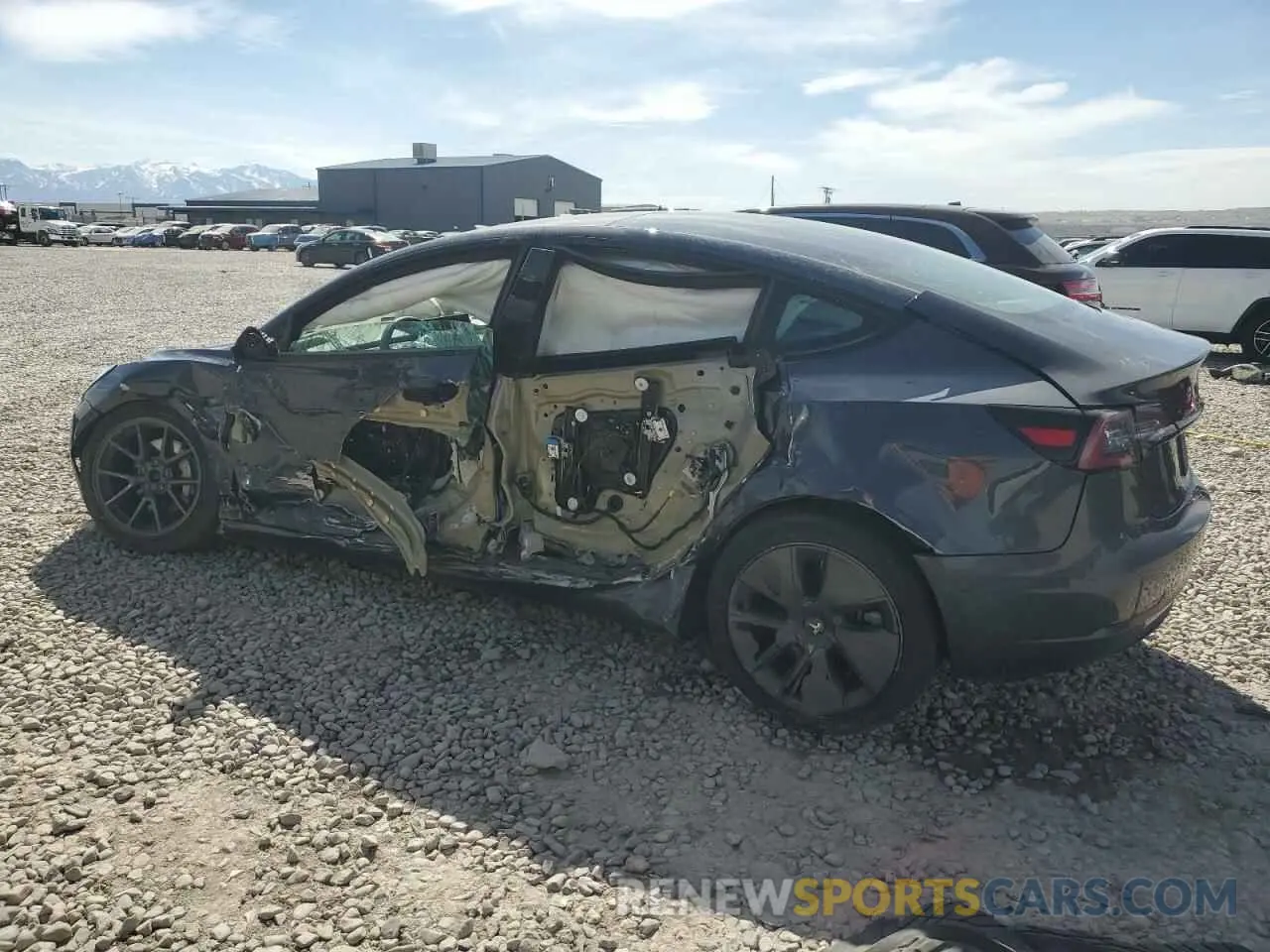 2 Photograph of a damaged car 5YJ3E1EB9NF201144 TESLA MODEL 3 2022