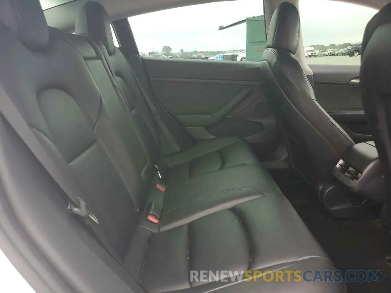 10 Photograph of a damaged car 5YJ3E1EB9NF203489 TESLA MODEL 3 2022