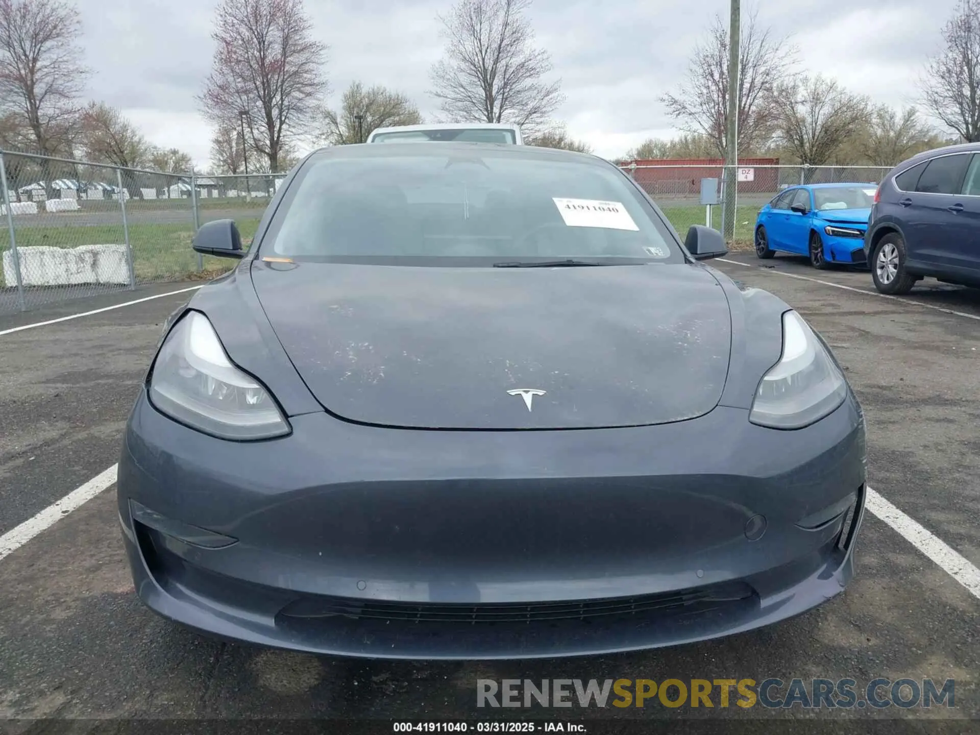 12 Photograph of a damaged car 5YJ3E1EB9NF206943 TESLA MODEL 3 2022