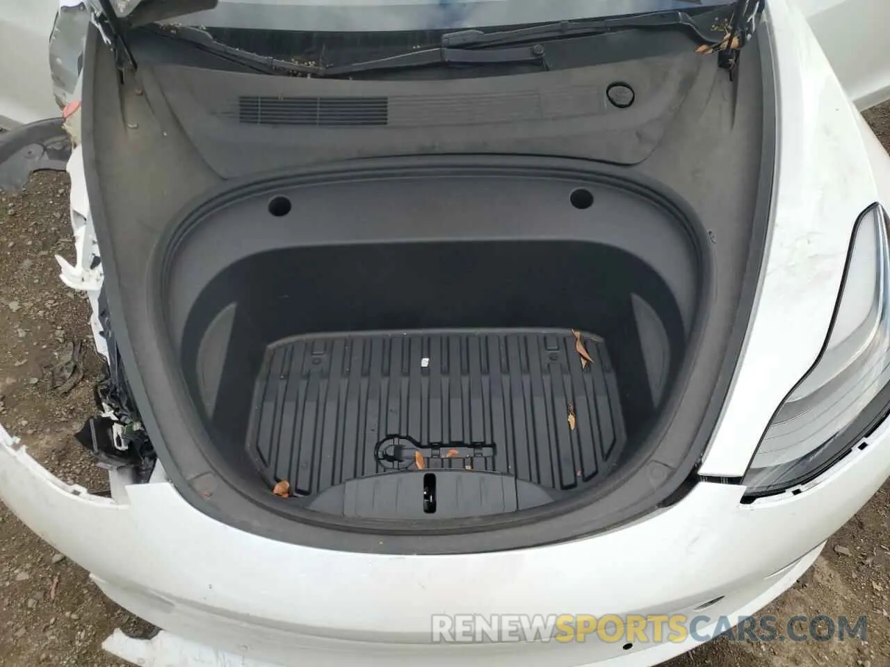 13 Photograph of a damaged car 5YJ3E1EB9NF207364 TESLA MODEL 3 2022