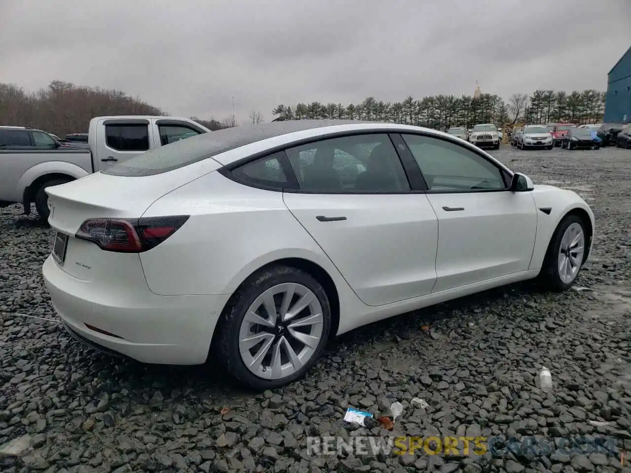 3 Photograph of a damaged car 5YJ3E1EB9NF209339 TESLA MODEL 3 2022