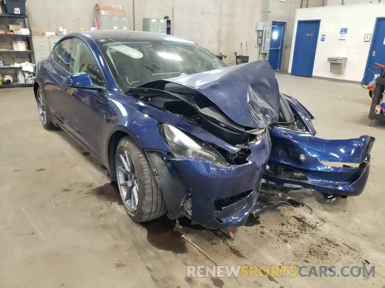 9 Photograph of a damaged car 5YJ3E1EB9NF227100 TESLA MODEL 3 2022