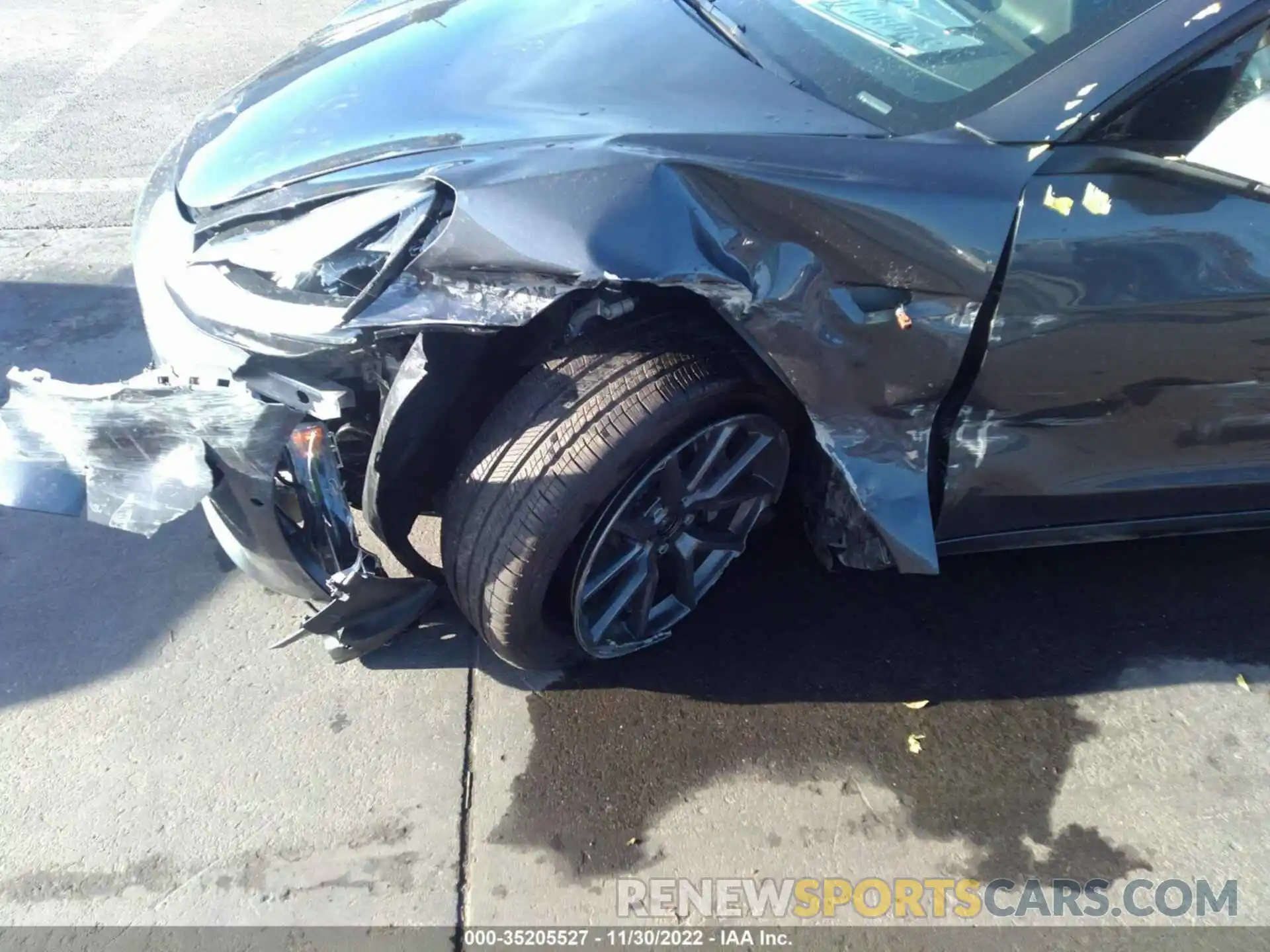 6 Photograph of a damaged car 5YJ3E1EB9NF242535 TESLA MODEL 3 2022