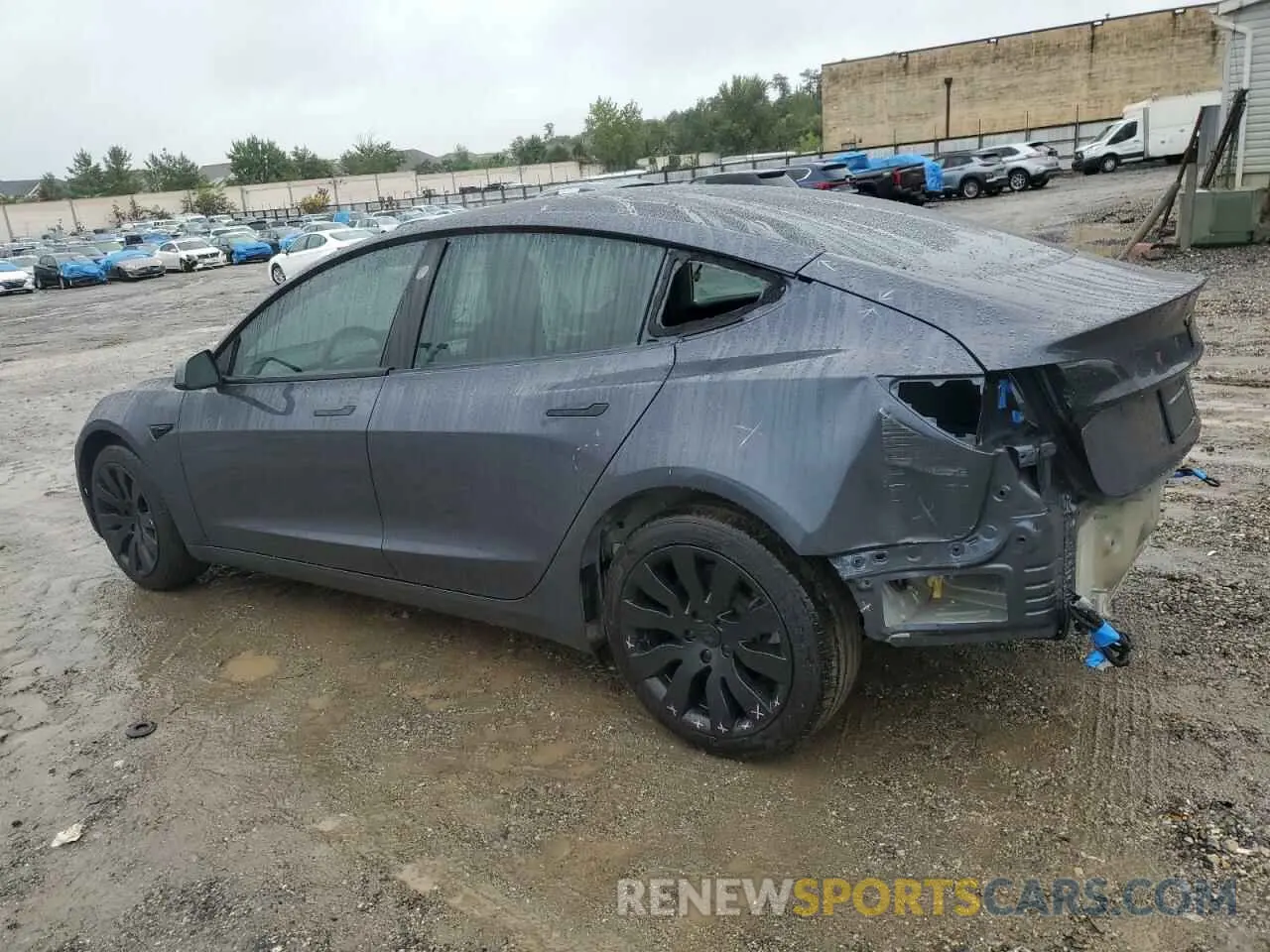 2 Photograph of a damaged car 5YJ3E1EB9NF262364 TESLA MODEL 3 2022