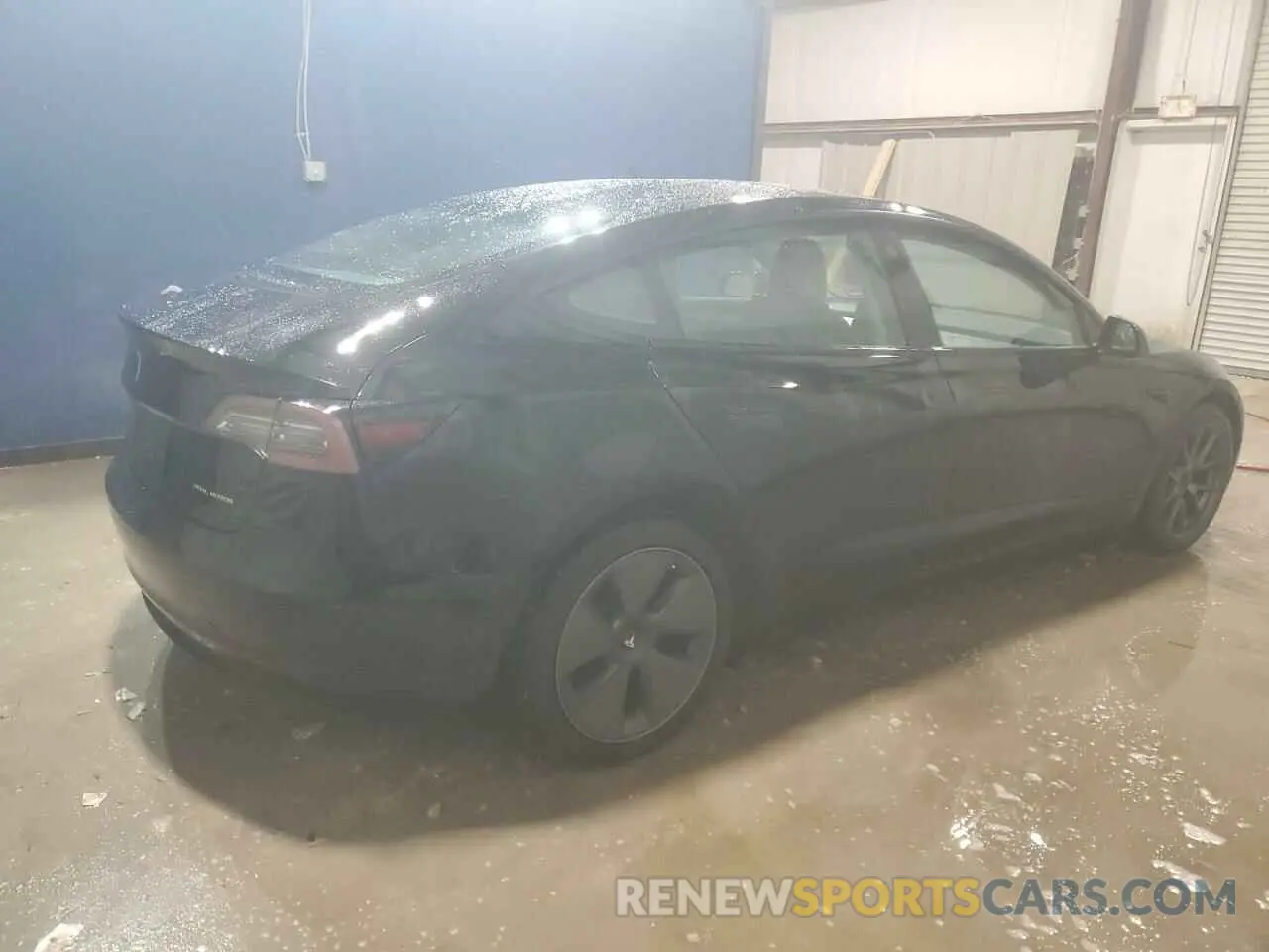 3 Photograph of a damaged car 5YJ3E1EB9NF287460 TESLA MODEL 3 2022