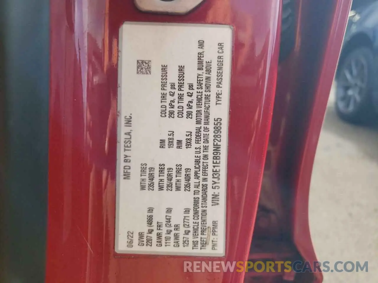 12 Photograph of a damaged car 5YJ3E1EB9NF289855 TESLA MODEL 3 2022