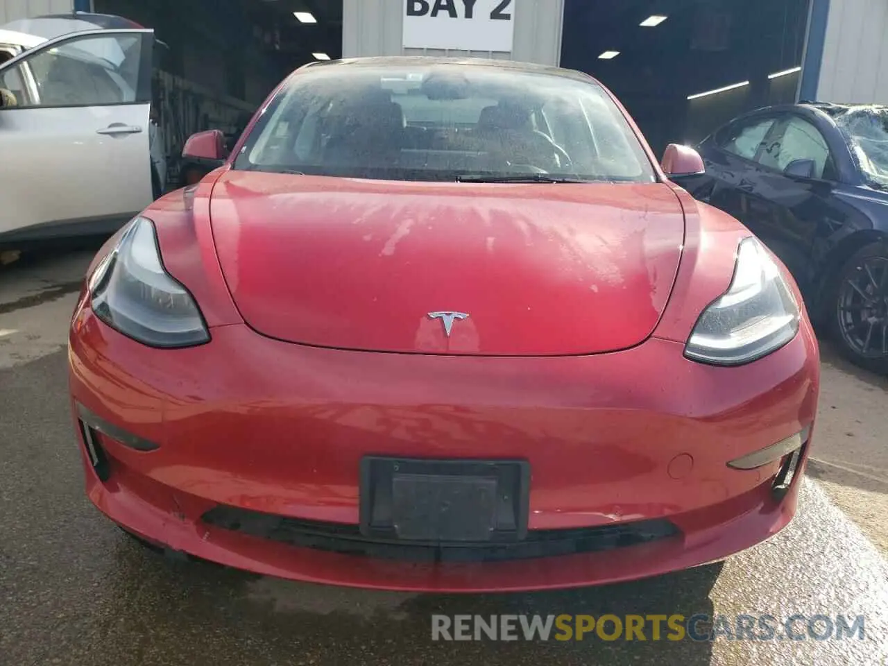 5 Photograph of a damaged car 5YJ3E1EB9NF289855 TESLA MODEL 3 2022