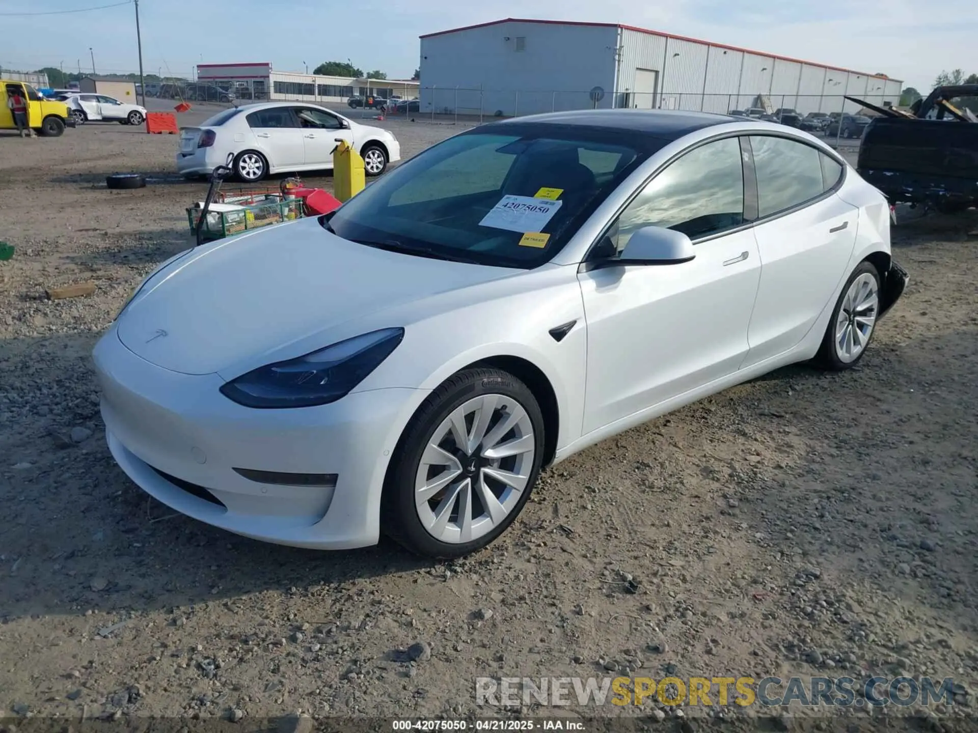 2 Photograph of a damaged car 5YJ3E1EB9NF321073 TESLA MODEL 3 2022