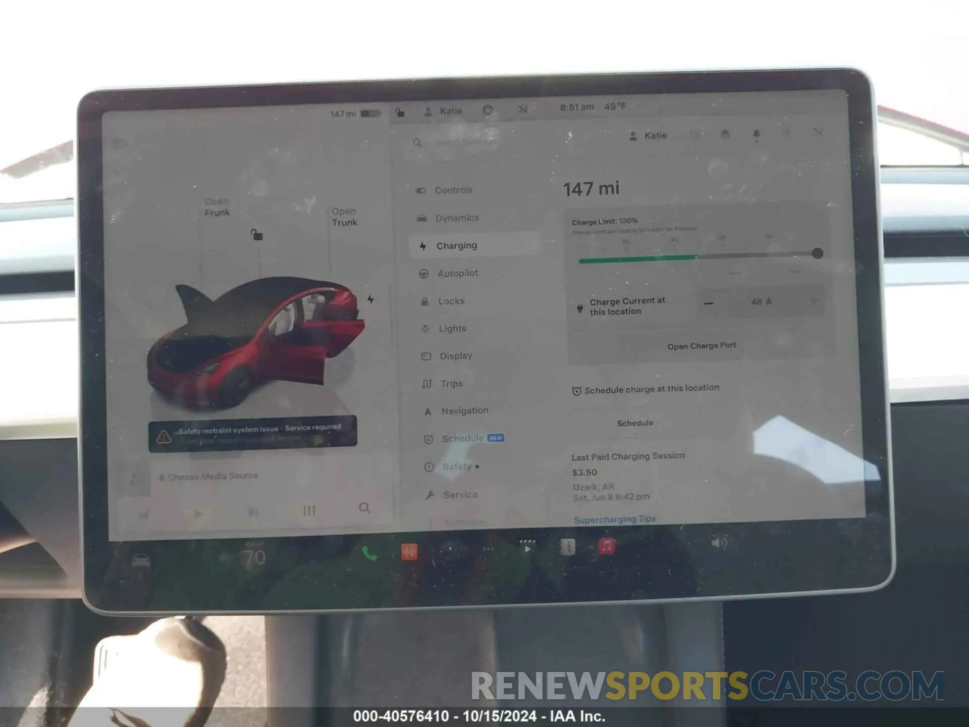18 Photograph of a damaged car 5YJ3E1EB9NF323180 TESLA MODEL 3 2022