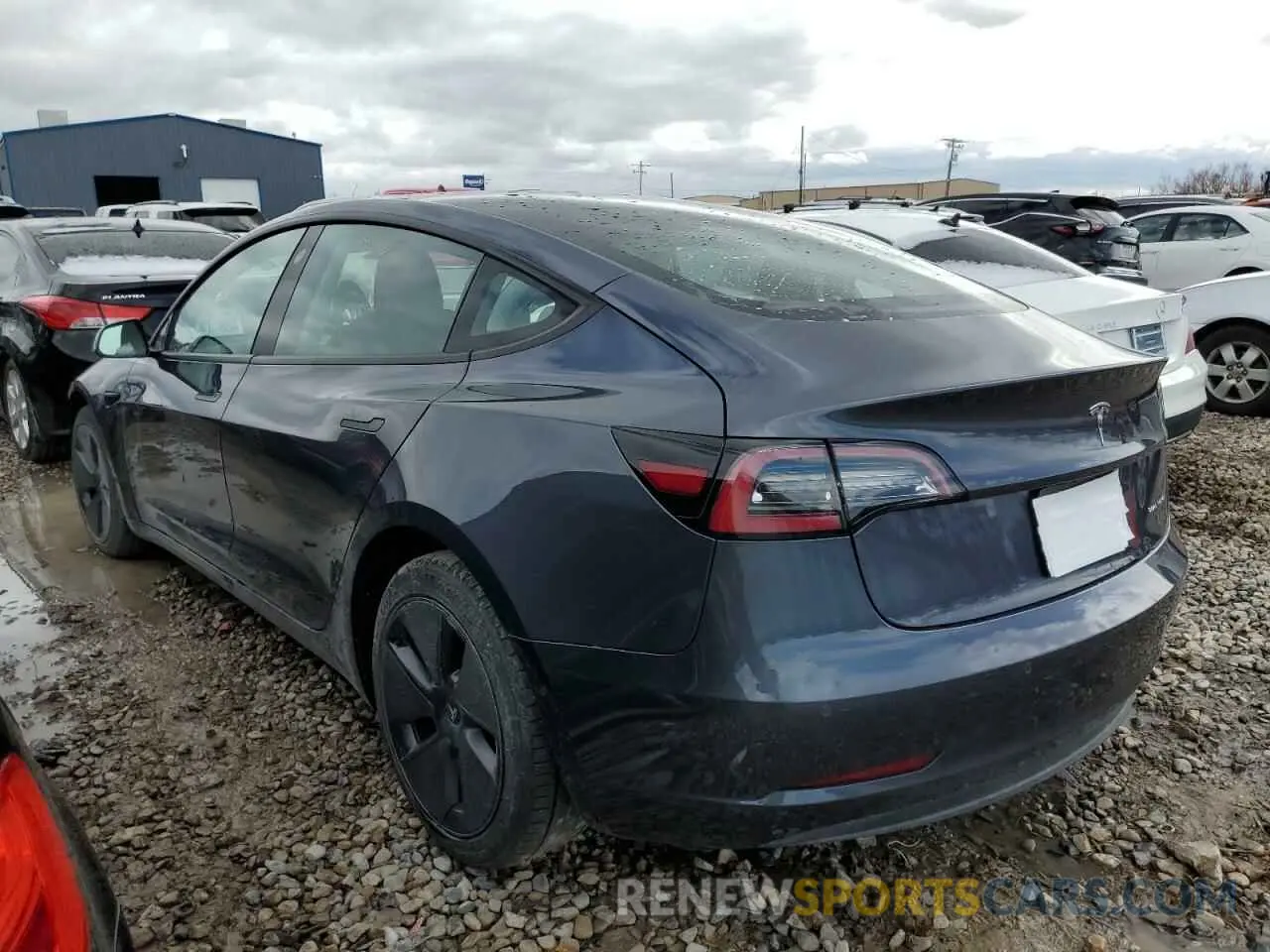 2 Photograph of a damaged car 5YJ3E1EB9NF327066 TESLA MODEL 3 2022
