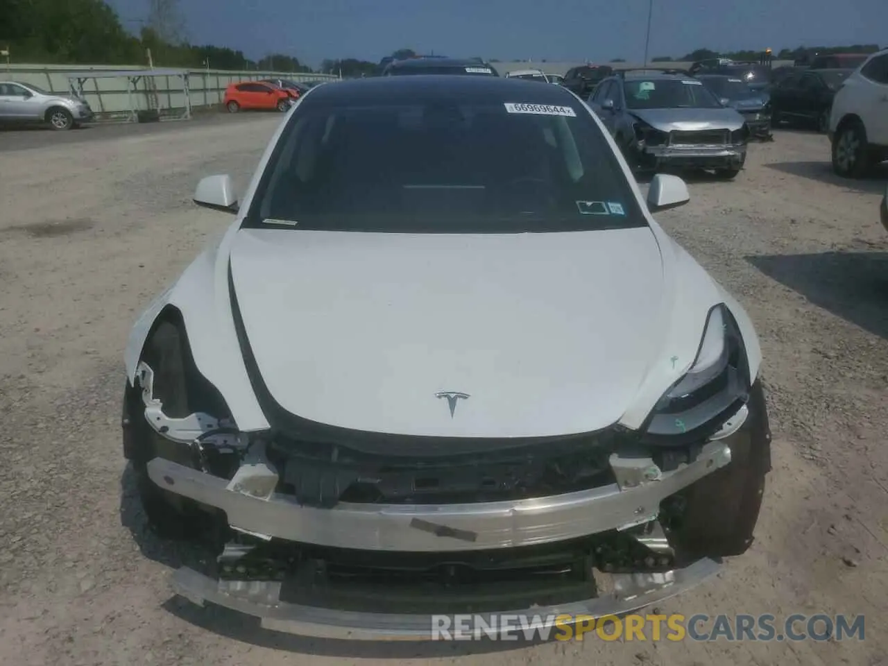 5 Photograph of a damaged car 5YJ3E1EBXNF106883 TESLA MODEL 3 2022