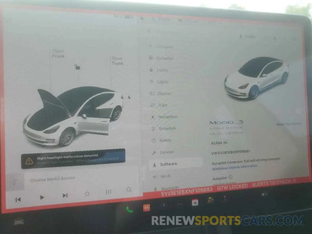 9 Photograph of a damaged car 5YJ3E1EBXNF106883 TESLA MODEL 3 2022