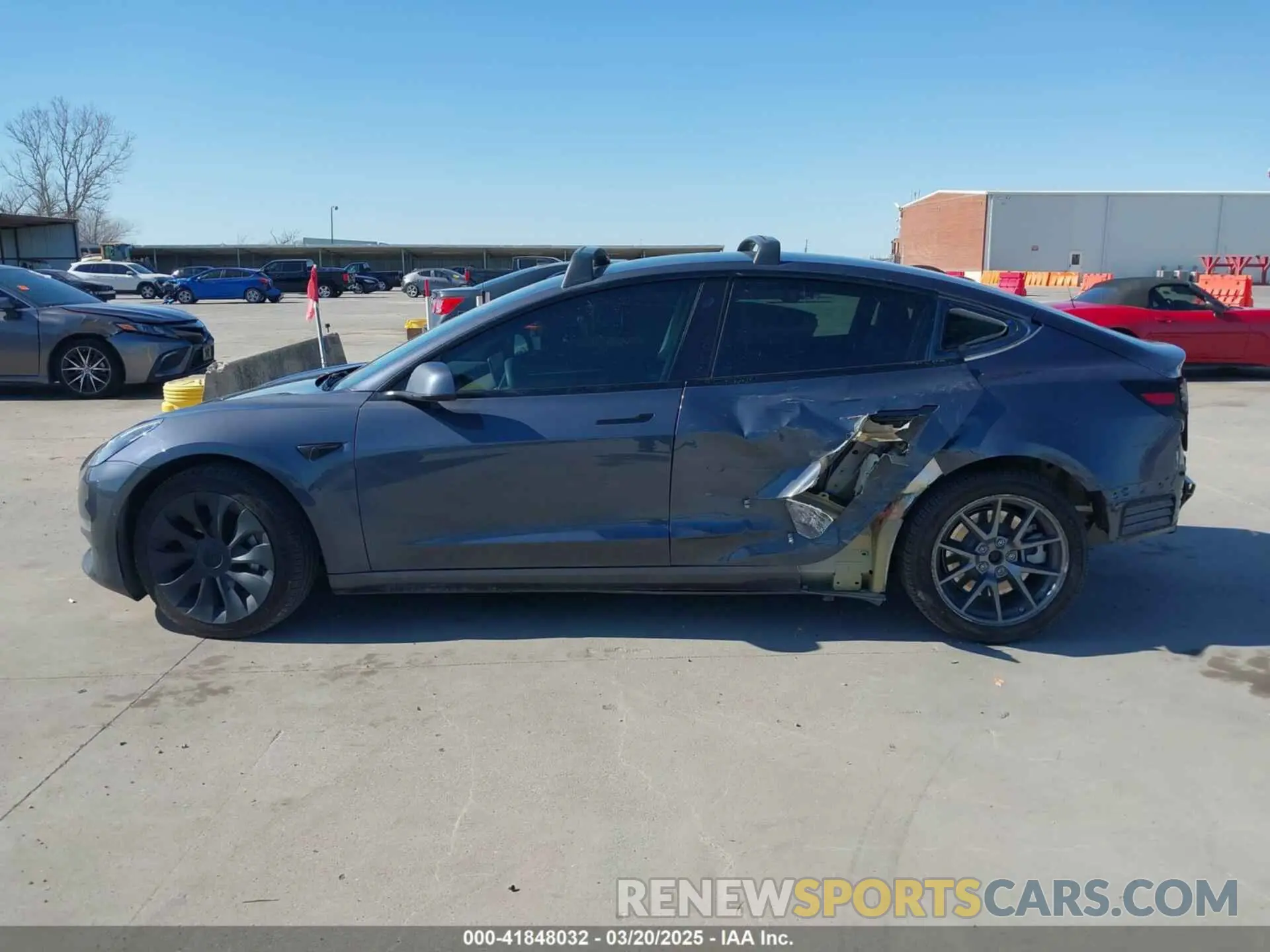 15 Photograph of a damaged car 5YJ3E1EBXNF115762 TESLA MODEL 3 2022