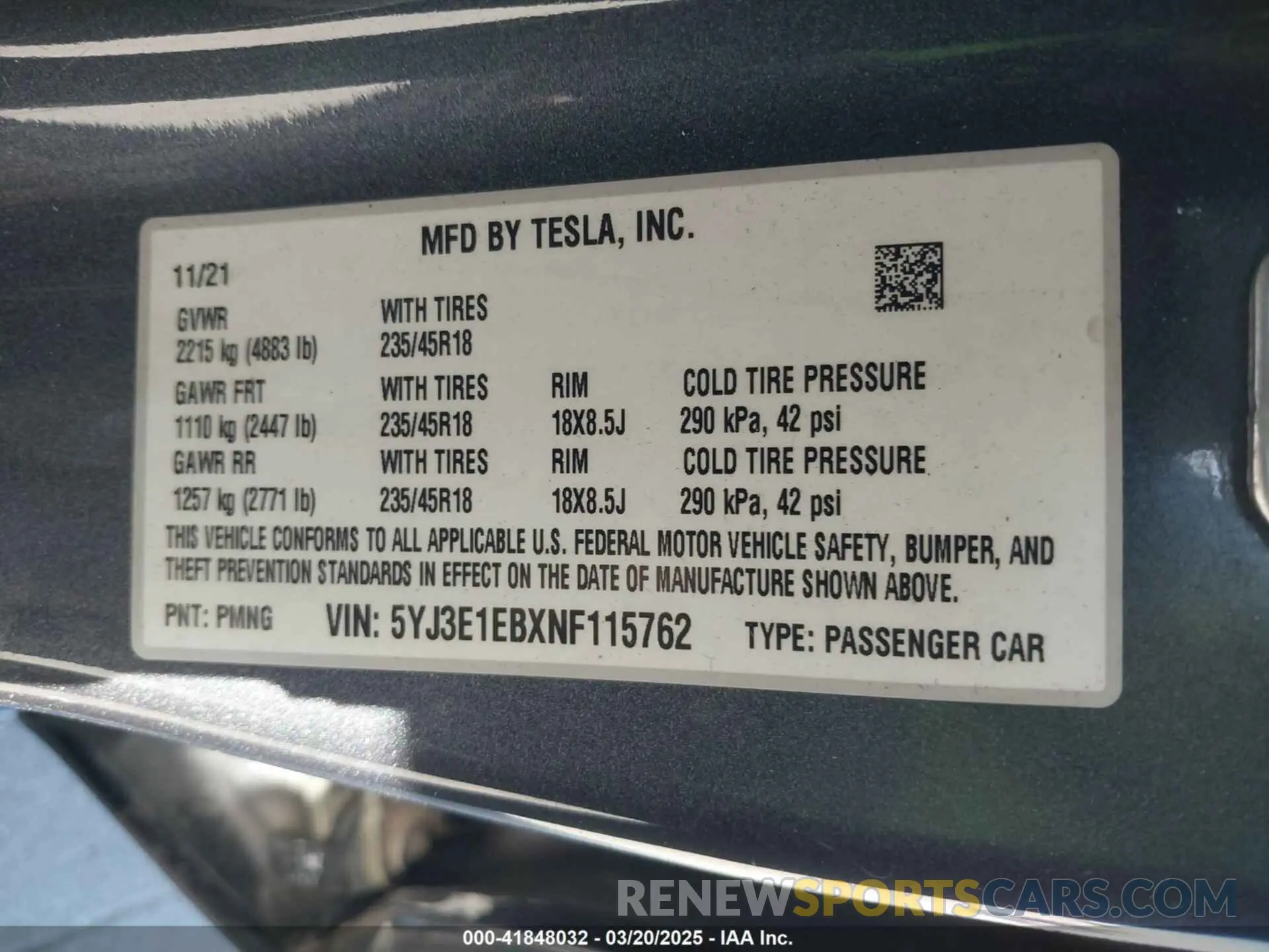 9 Photograph of a damaged car 5YJ3E1EBXNF115762 TESLA MODEL 3 2022