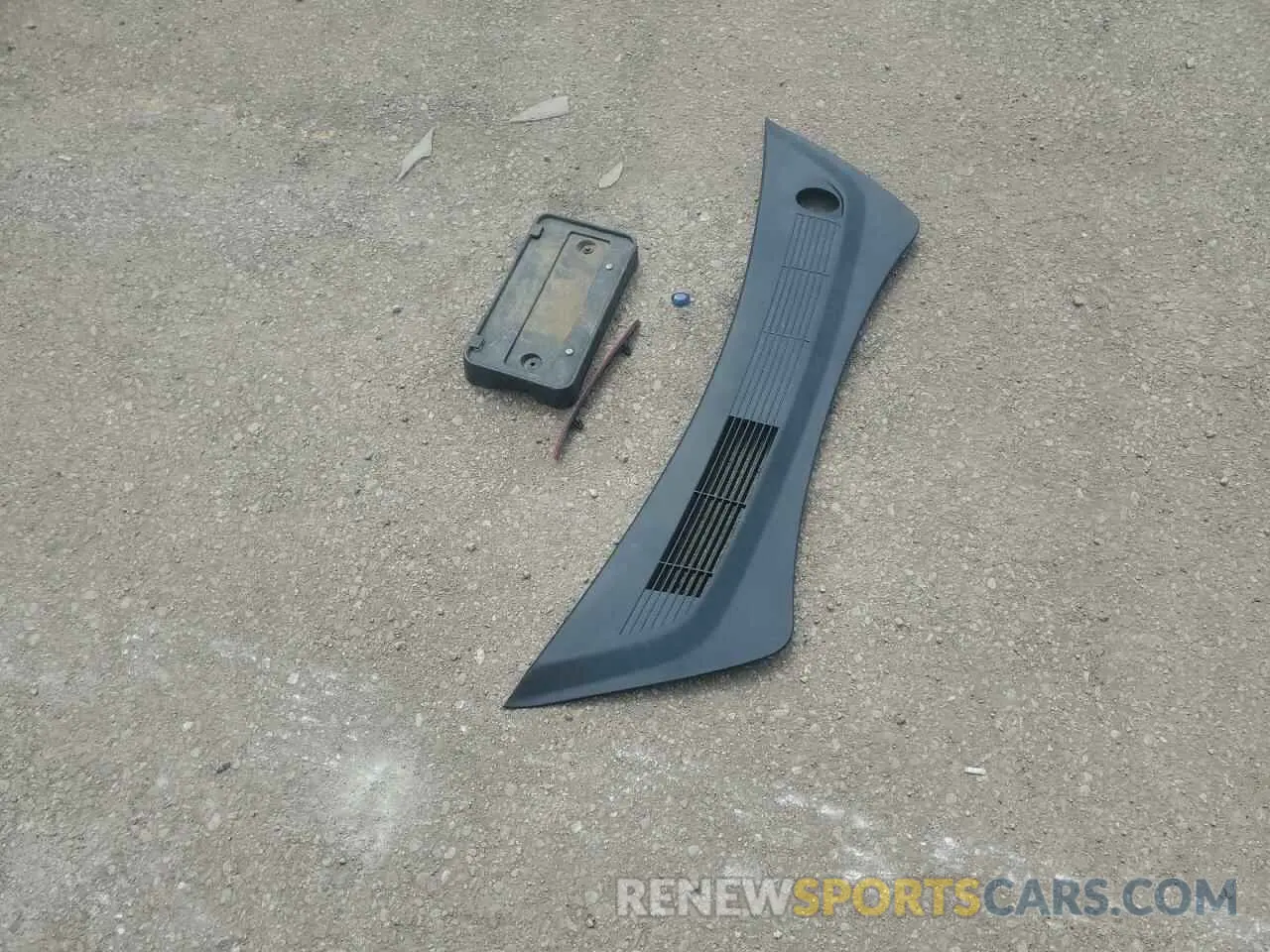 12 Photograph of a damaged car 5YJ3E1EBXNF124378 TESLA MODEL 3 2022