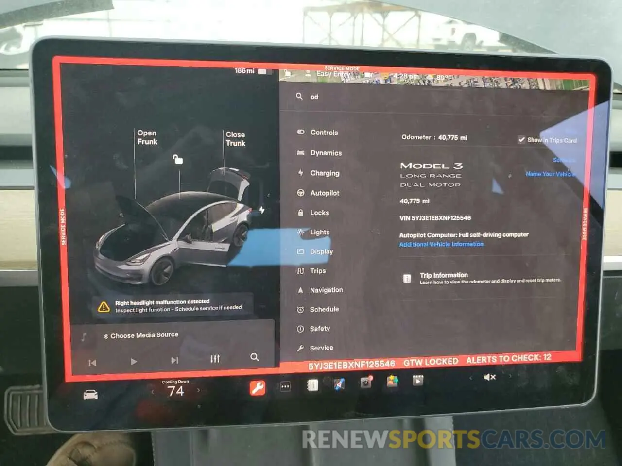 9 Photograph of a damaged car 5YJ3E1EBXNF125546 TESLA MODEL 3 2022