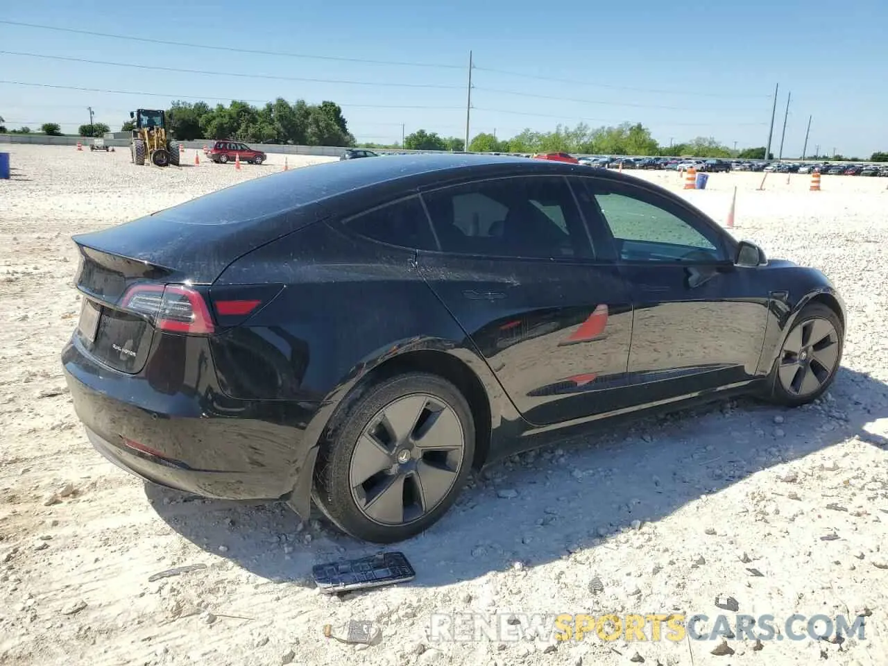 3 Photograph of a damaged car 5YJ3E1EBXNF132416 TESLA MODEL 3 2022