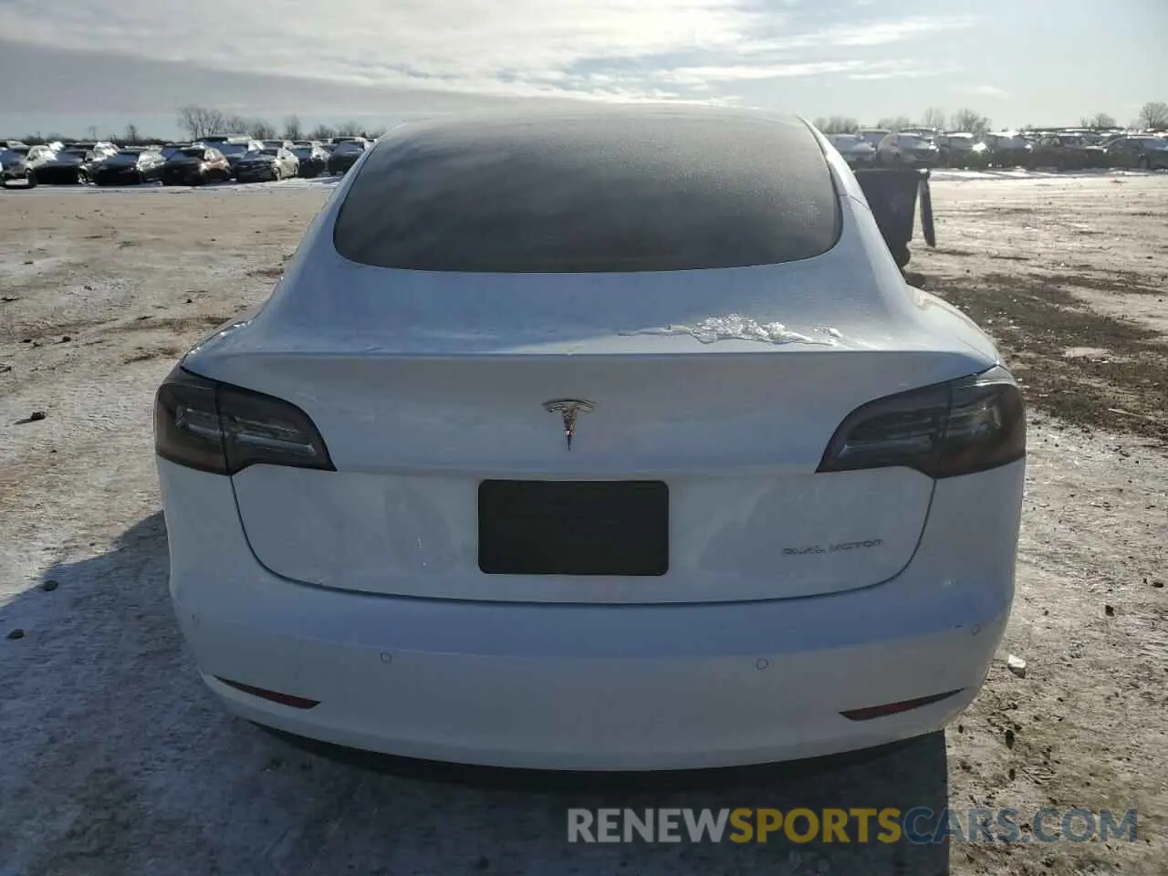 6 Photograph of a damaged car 5YJ3E1EBXNF153346 TESLA MODEL 3 2022