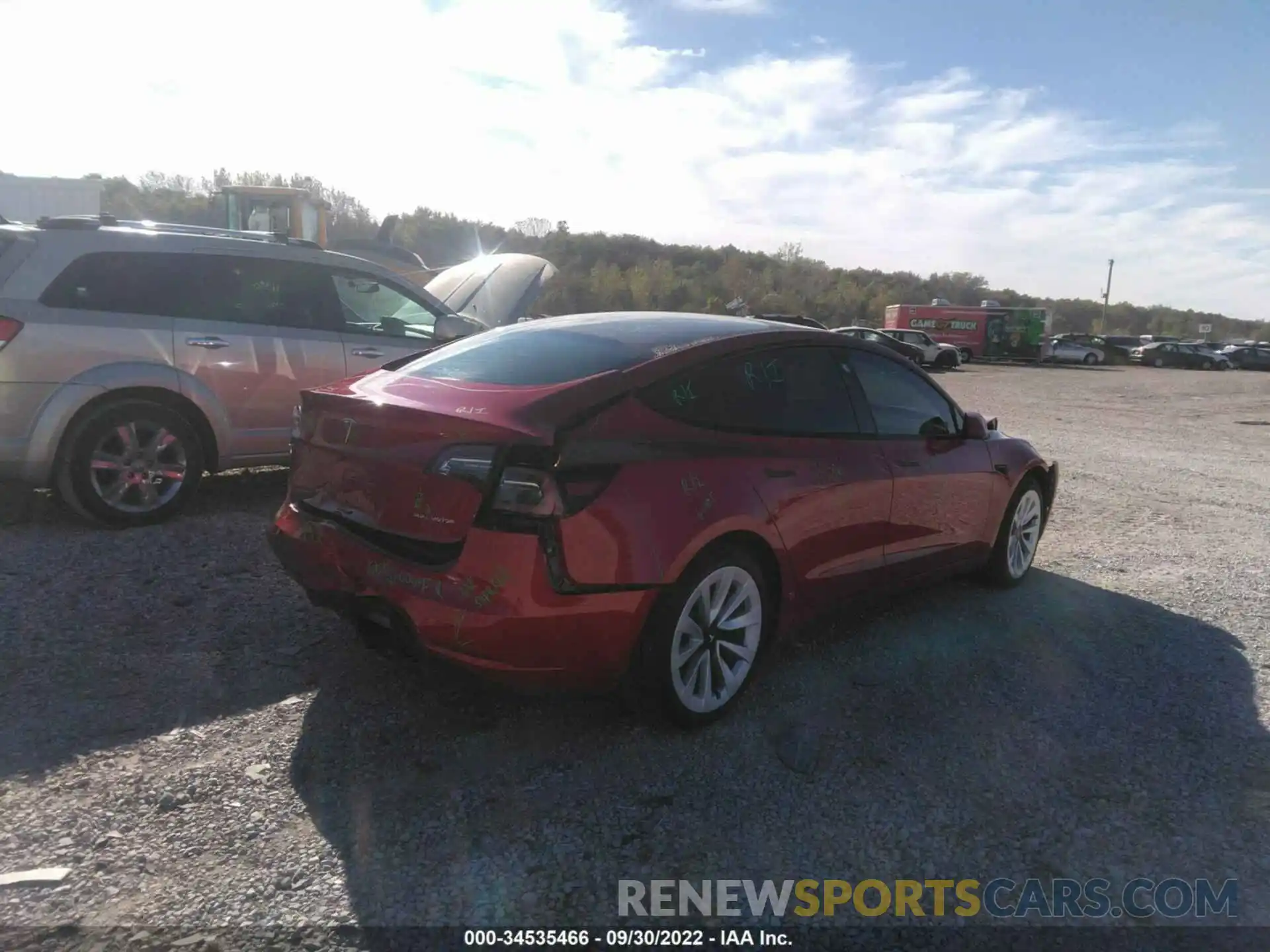 4 Photograph of a damaged car 5YJ3E1EBXNF154853 TESLA MODEL 3 2022