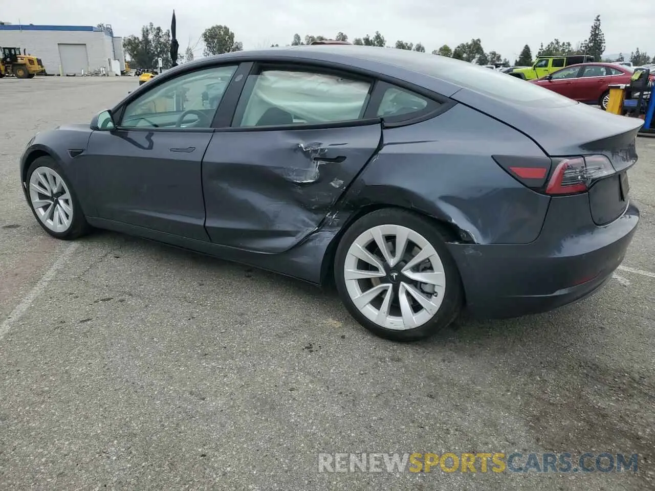 2 Photograph of a damaged car 5YJ3E1EBXNF166128 TESLA MODEL 3 2022