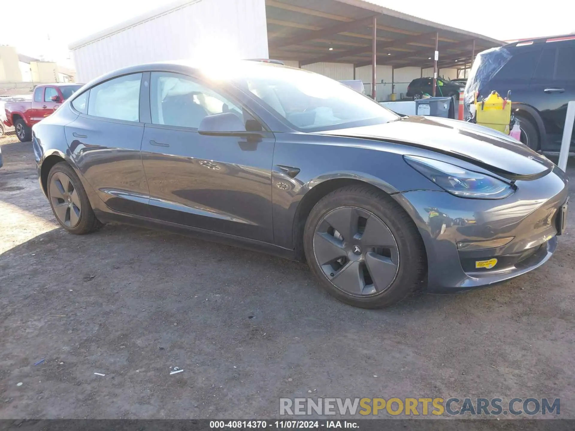1 Photograph of a damaged car 5YJ3E1EBXNF170518 TESLA MODEL 3 2022