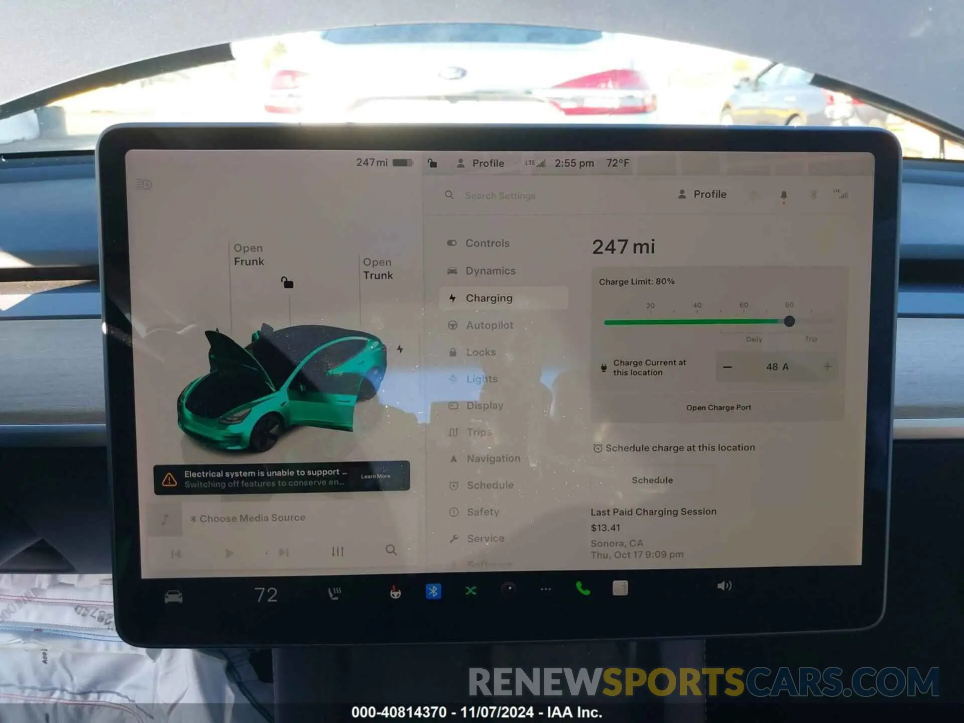 17 Photograph of a damaged car 5YJ3E1EBXNF170518 TESLA MODEL 3 2022