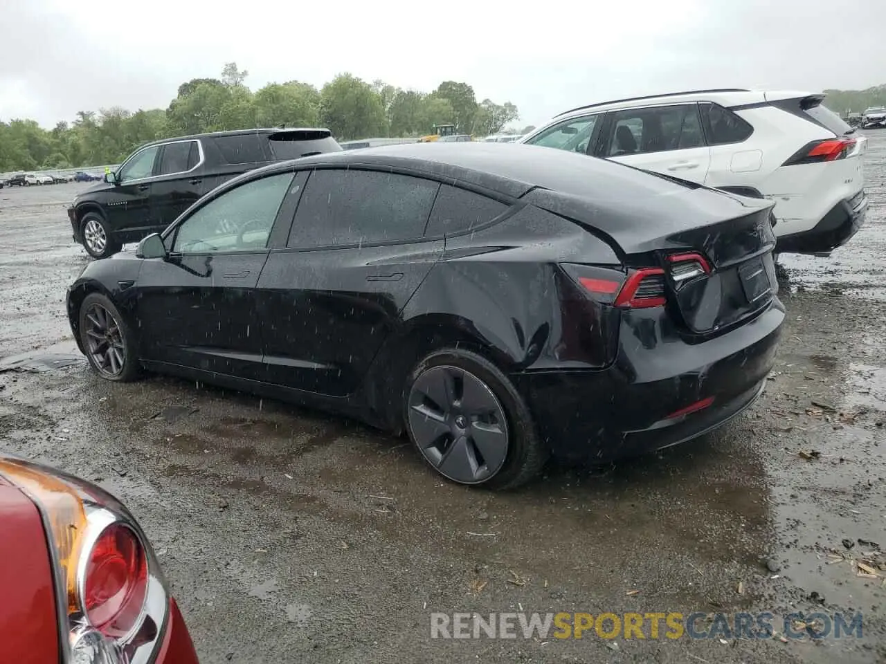 2 Photograph of a damaged car 5YJ3E1EBXNF185018 TESLA MODEL 3 2022