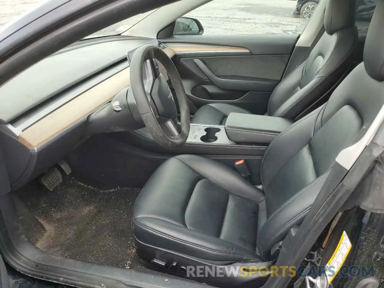 7 Photograph of a damaged car 5YJ3E1EBXNF185018 TESLA MODEL 3 2022
