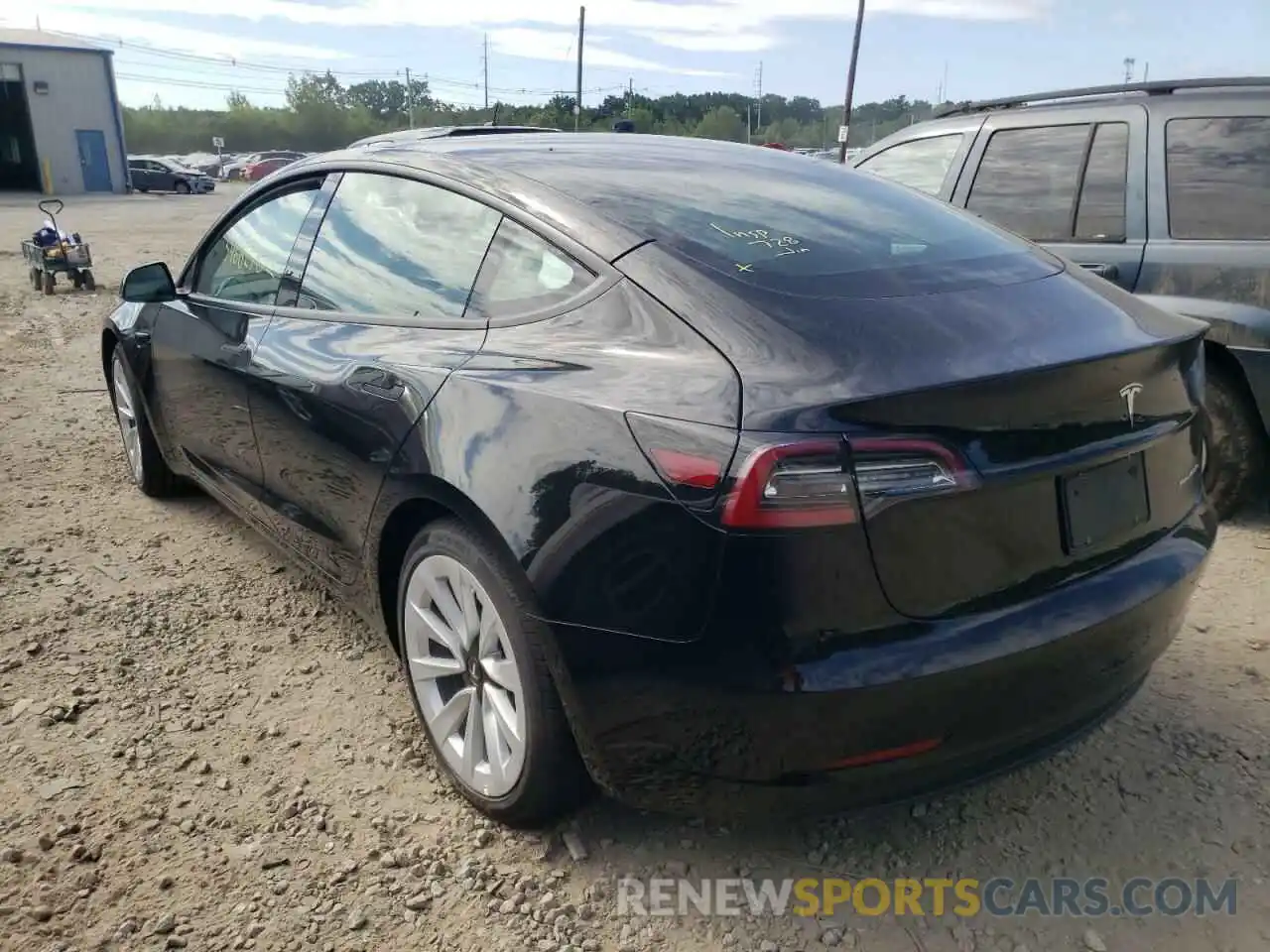 3 Photograph of a damaged car 5YJ3E1EBXNF186511 TESLA MODEL 3 2022