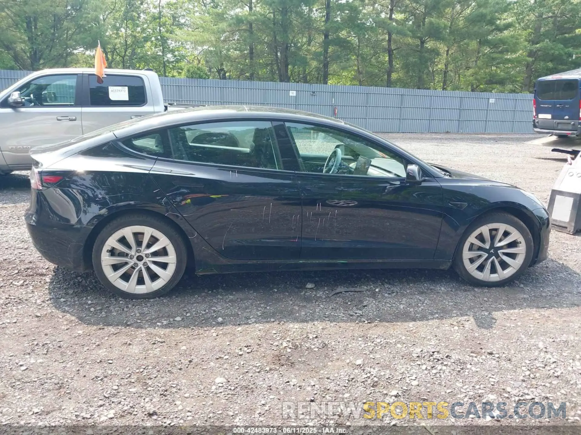 13 Photograph of a damaged car 5YJ3E1EBXNF200343 TESLA MODEL 3 2022