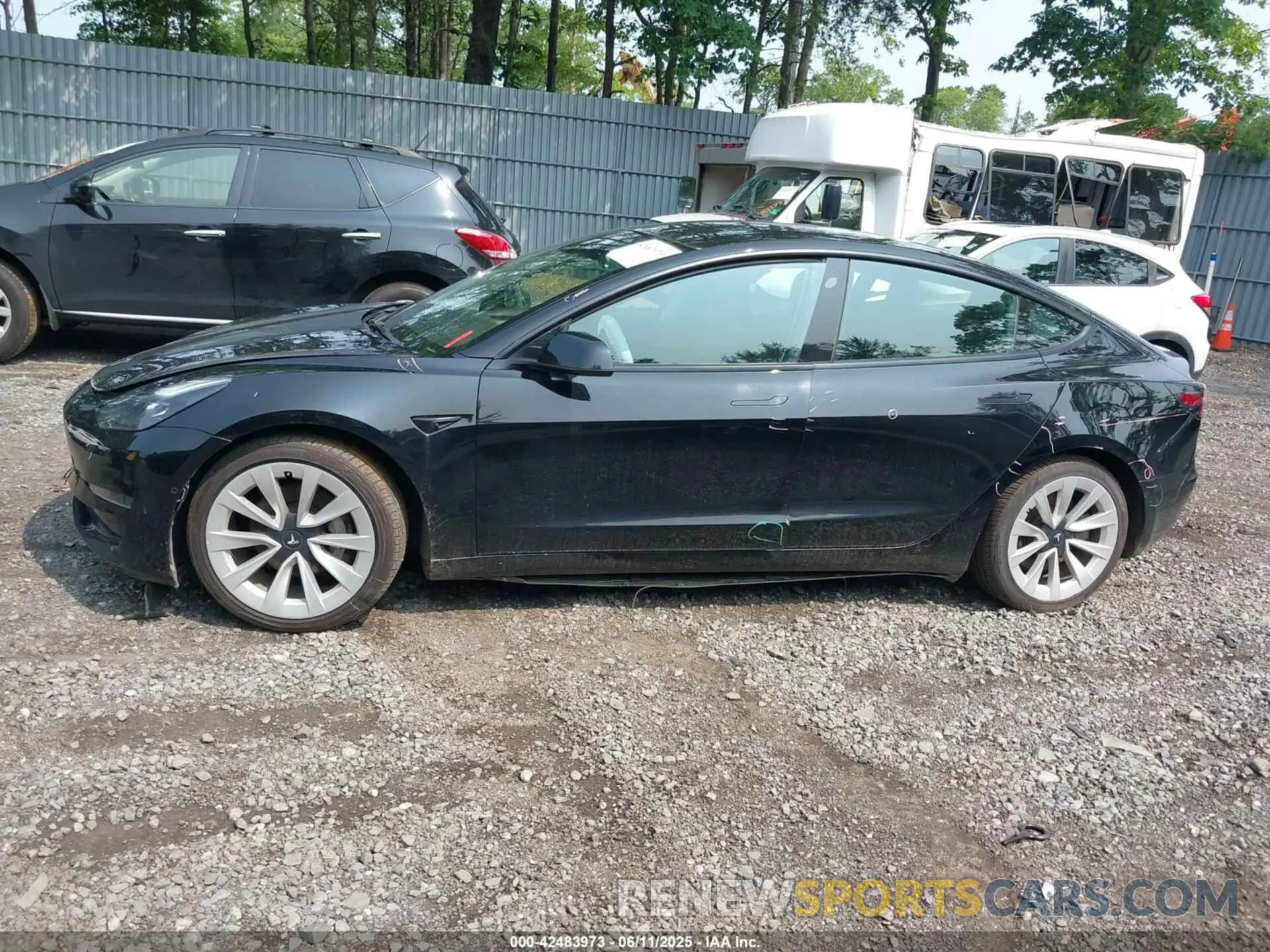 14 Photograph of a damaged car 5YJ3E1EBXNF200343 TESLA MODEL 3 2022