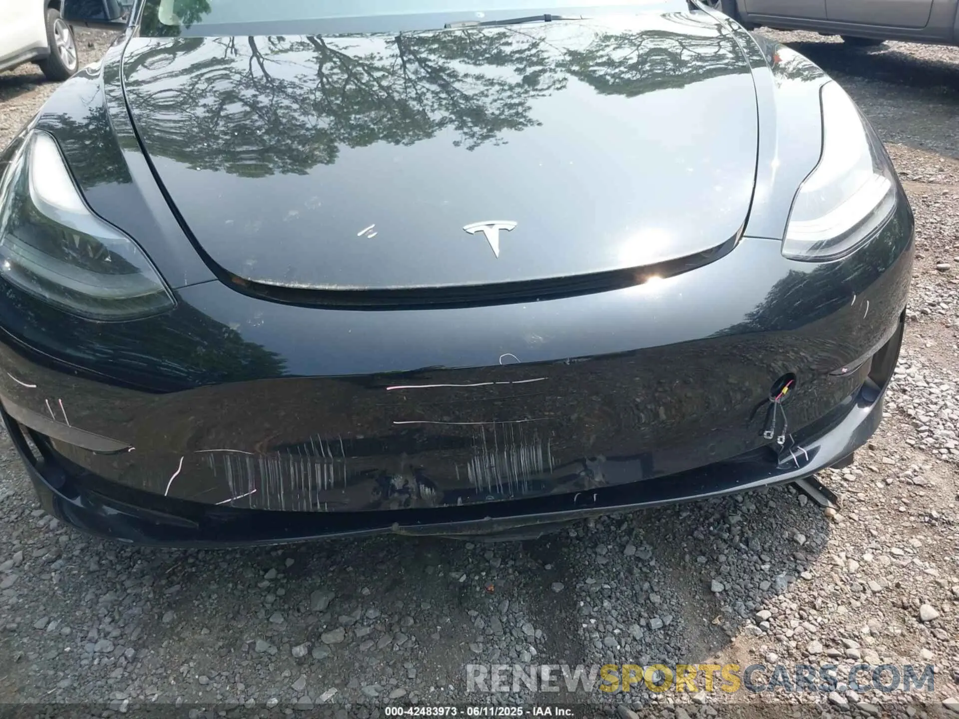 6 Photograph of a damaged car 5YJ3E1EBXNF200343 TESLA MODEL 3 2022