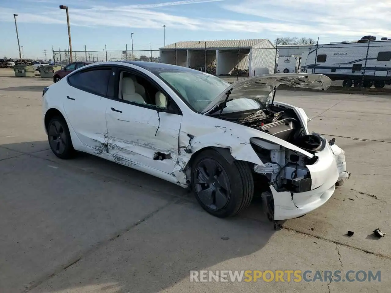 4 Photograph of a damaged car 5YJ3E1EBXNF204506 TESLA MODEL 3 2022
