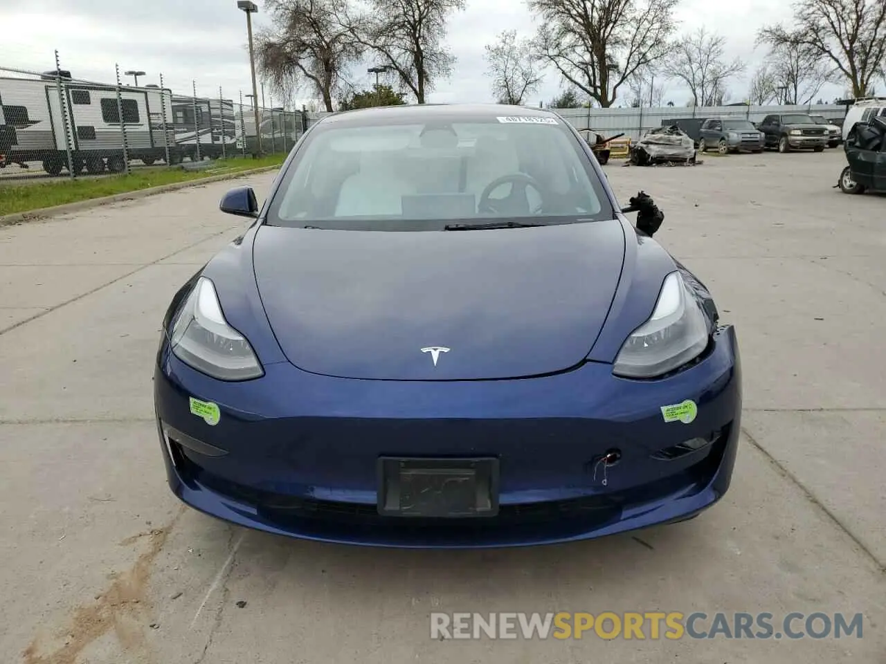 5 Photograph of a damaged car 5YJ3E1EBXNF230877 TESLA MODEL 3 2022