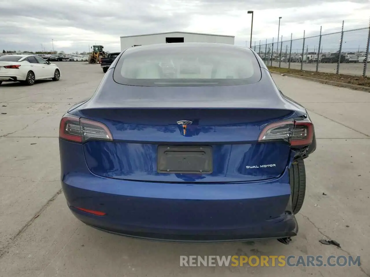 6 Photograph of a damaged car 5YJ3E1EBXNF230877 TESLA MODEL 3 2022