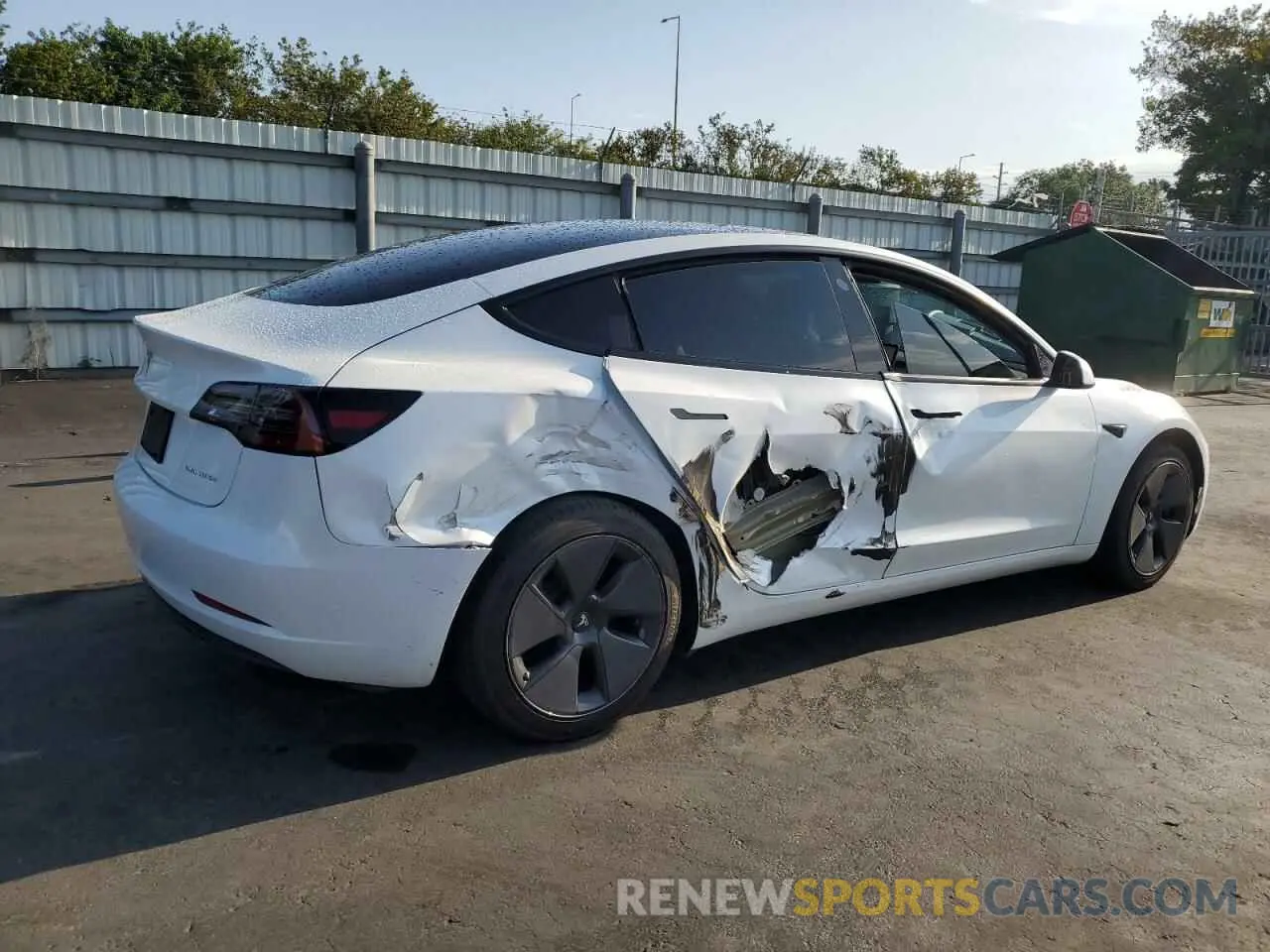 3 Photograph of a damaged car 5YJ3E1EBXNF237537 TESLA MODEL 3 2022