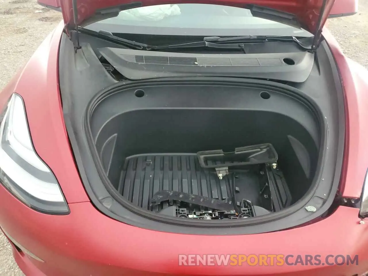 11 Photograph of a damaged car 5YJ3E1EBXNF240857 TESLA MODEL 3 2022