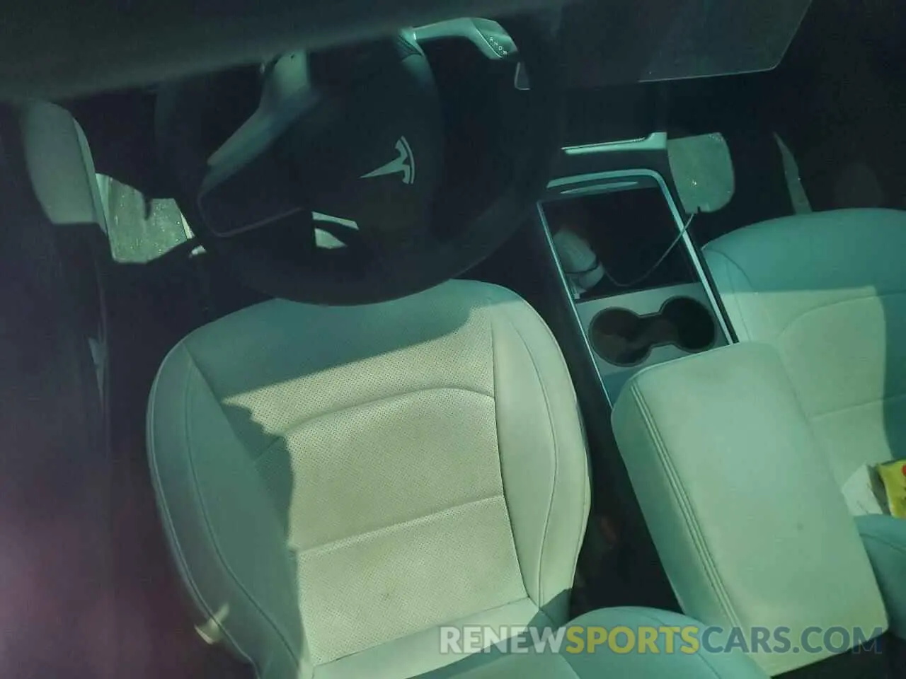 8 Photograph of a damaged car 5YJ3E1EBXNF263832 TESLA MODEL 3 2022