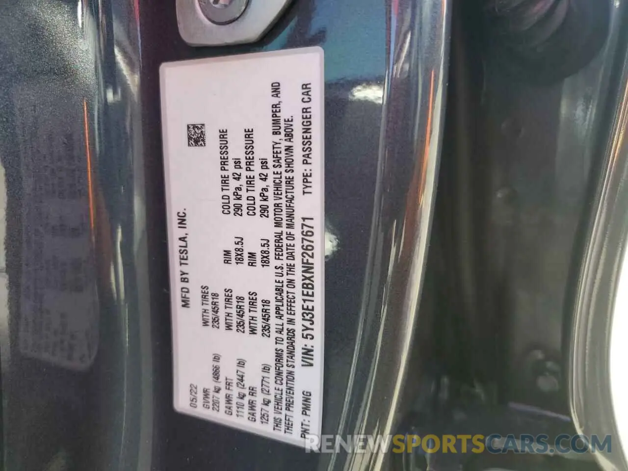 12 Photograph of a damaged car 5YJ3E1EBXNF267671 TESLA MODEL 3 2022