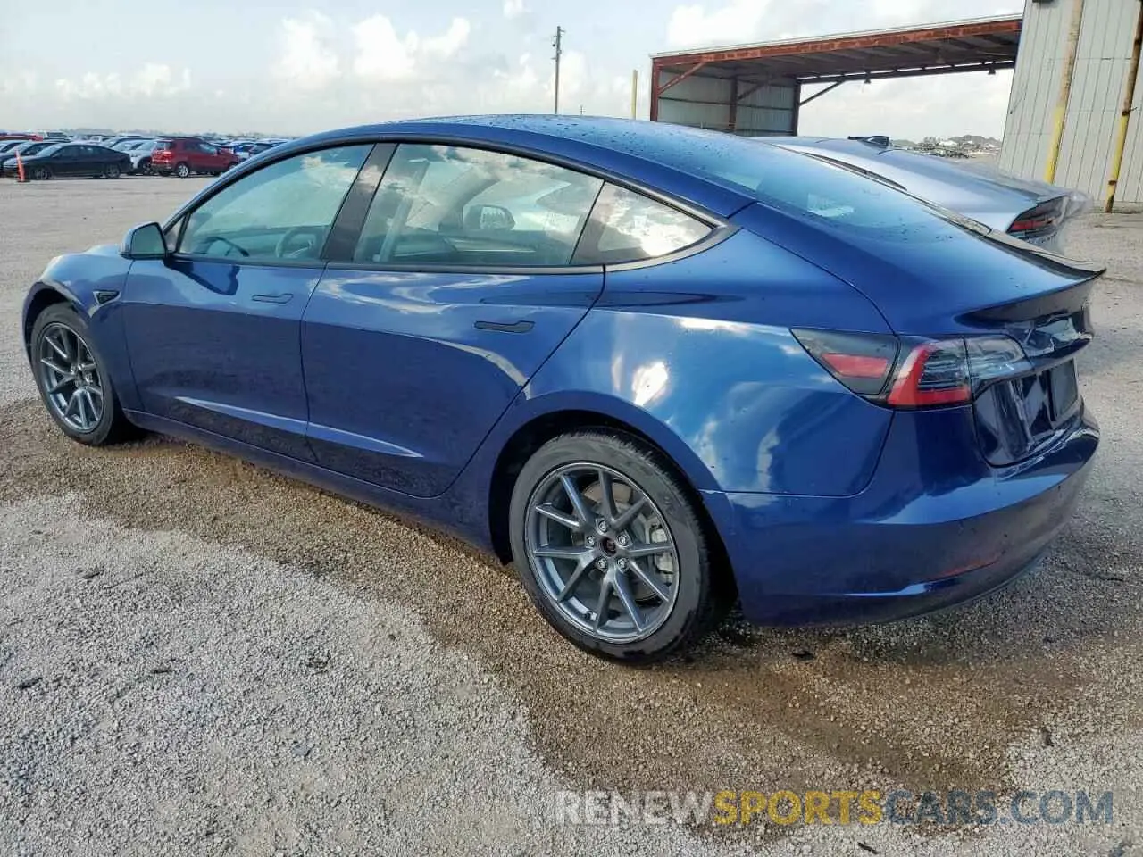 2 Photograph of a damaged car 5YJ3E1EBXNF286169 TESLA MODEL 3 2022