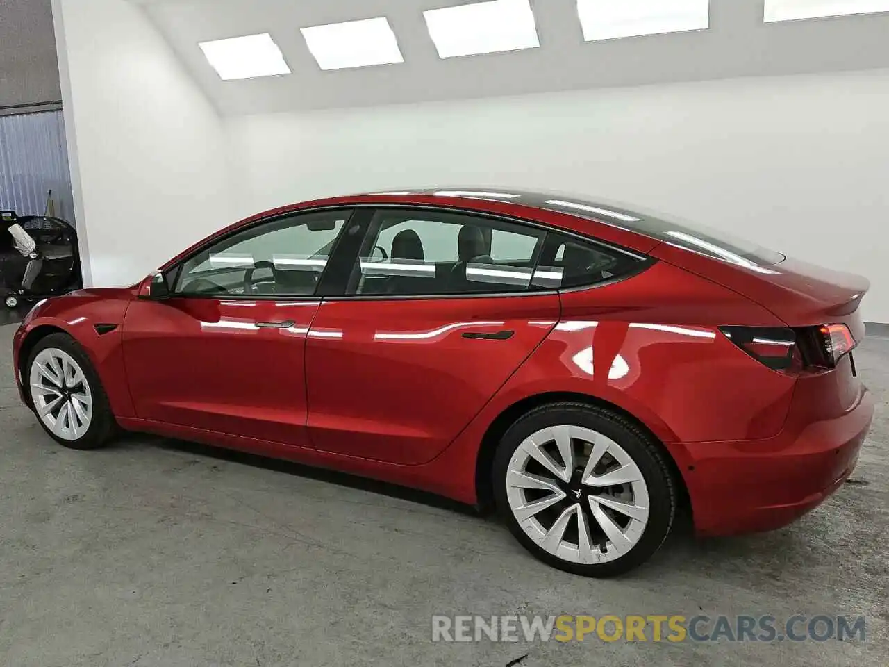 2 Photograph of a damaged car 5YJ3E1EBXNF286379 TESLA MODEL 3 2022