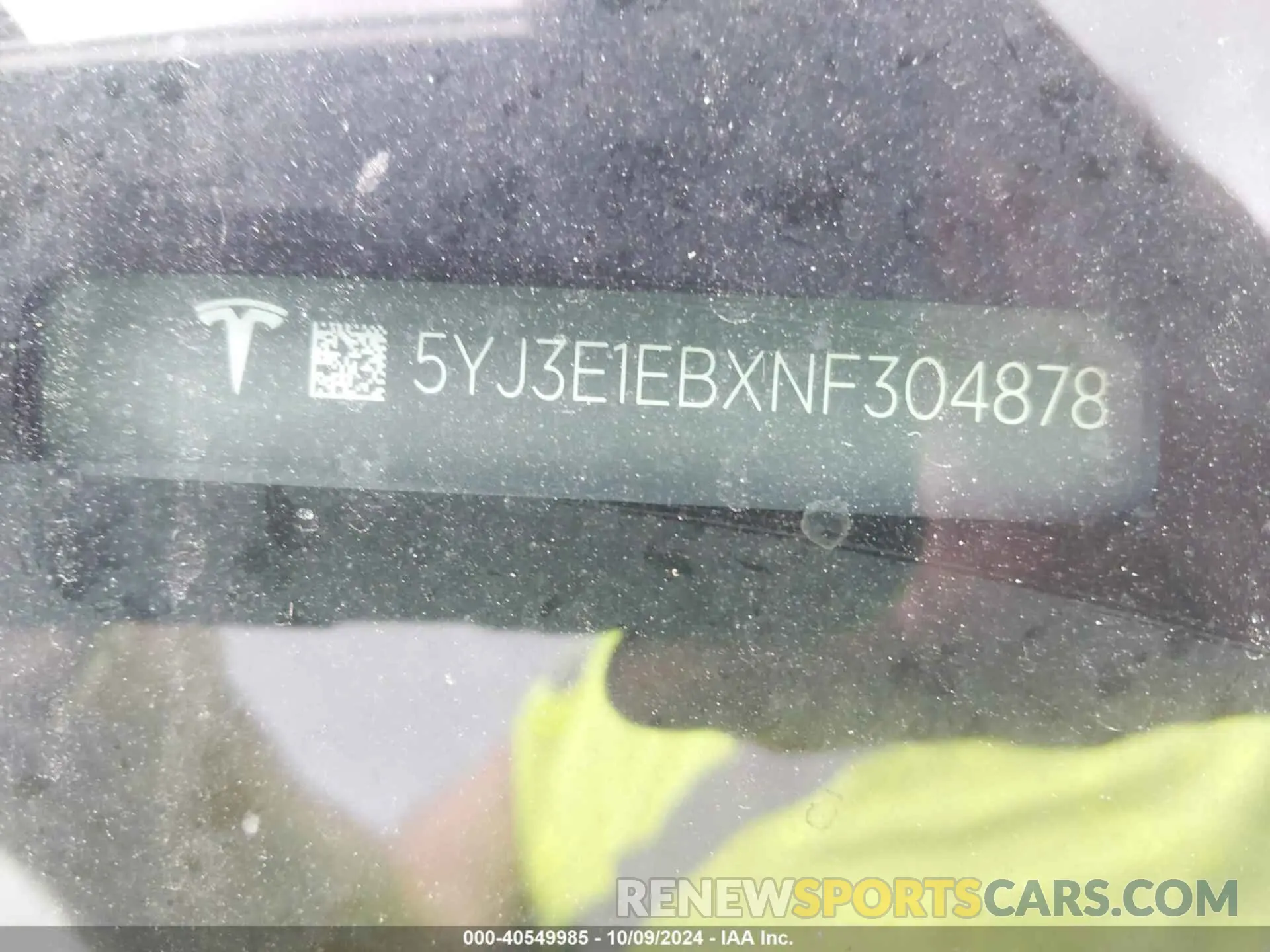 9 Photograph of a damaged car 5YJ3E1EBXNF304878 TESLA MODEL 3 2022