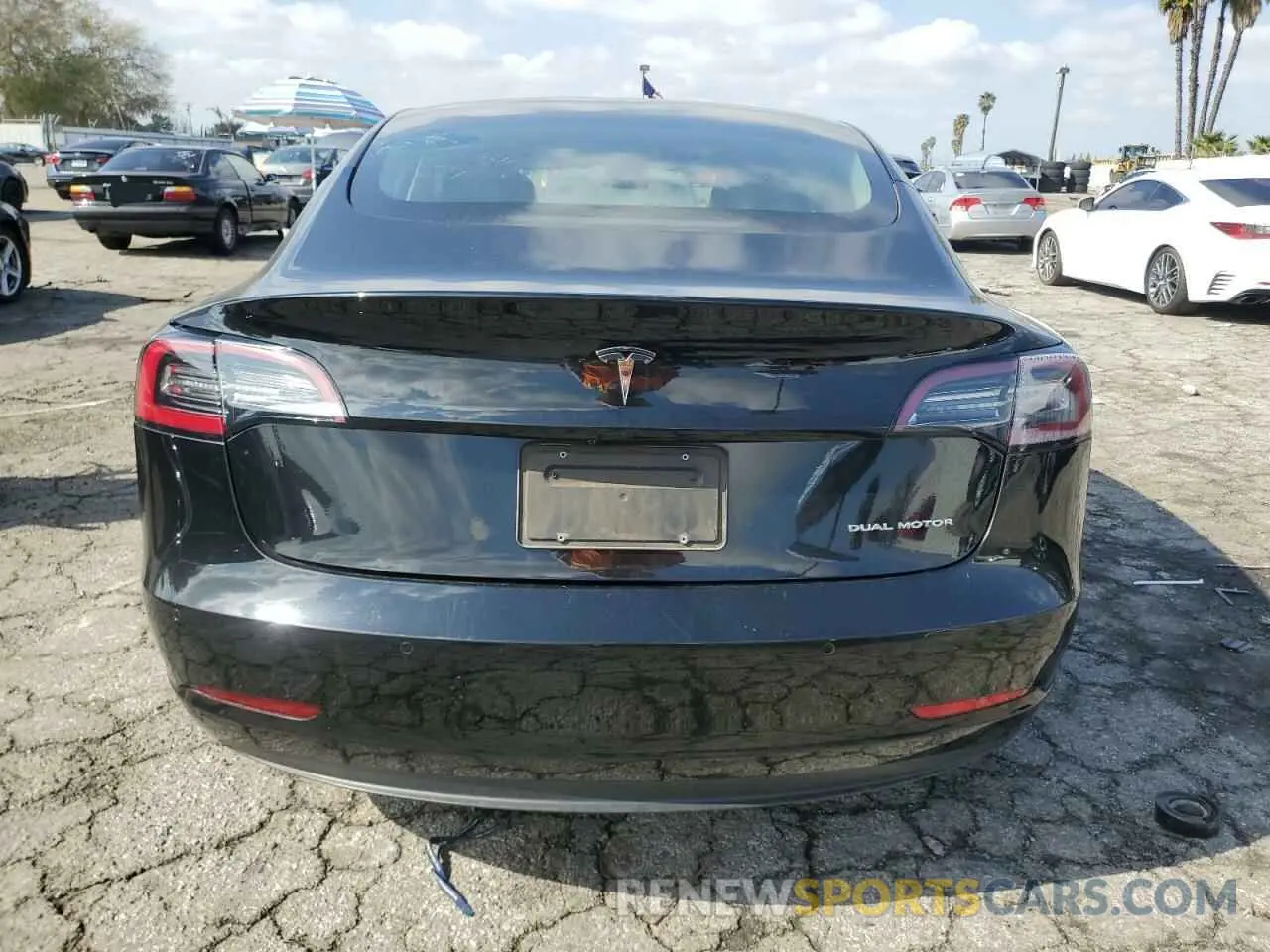 6 Photograph of a damaged car 5YJ3E1EBXNF304895 TESLA MODEL 3 2022